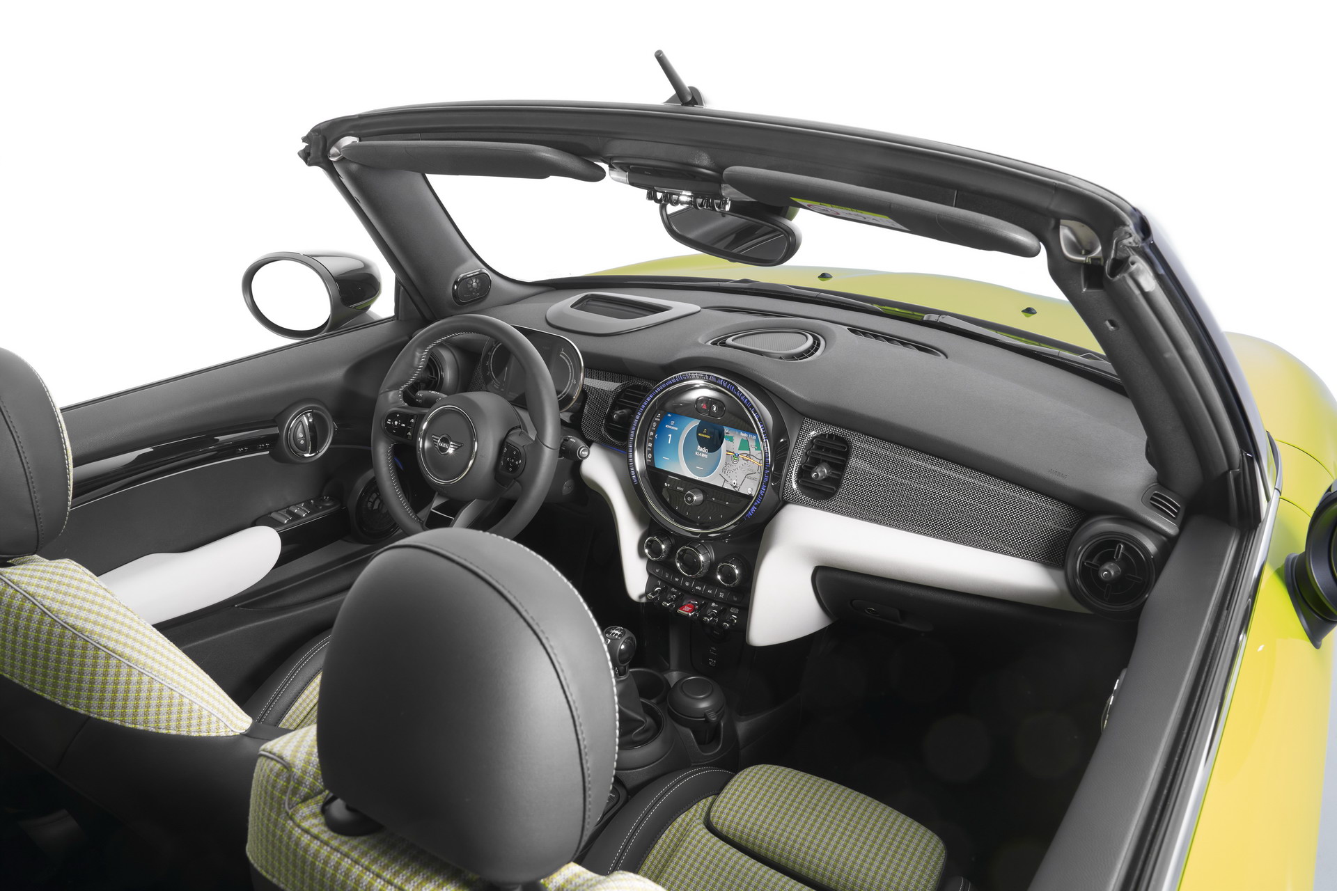 MINI Gives 2022 Hatches And Convertible A Maxi Update