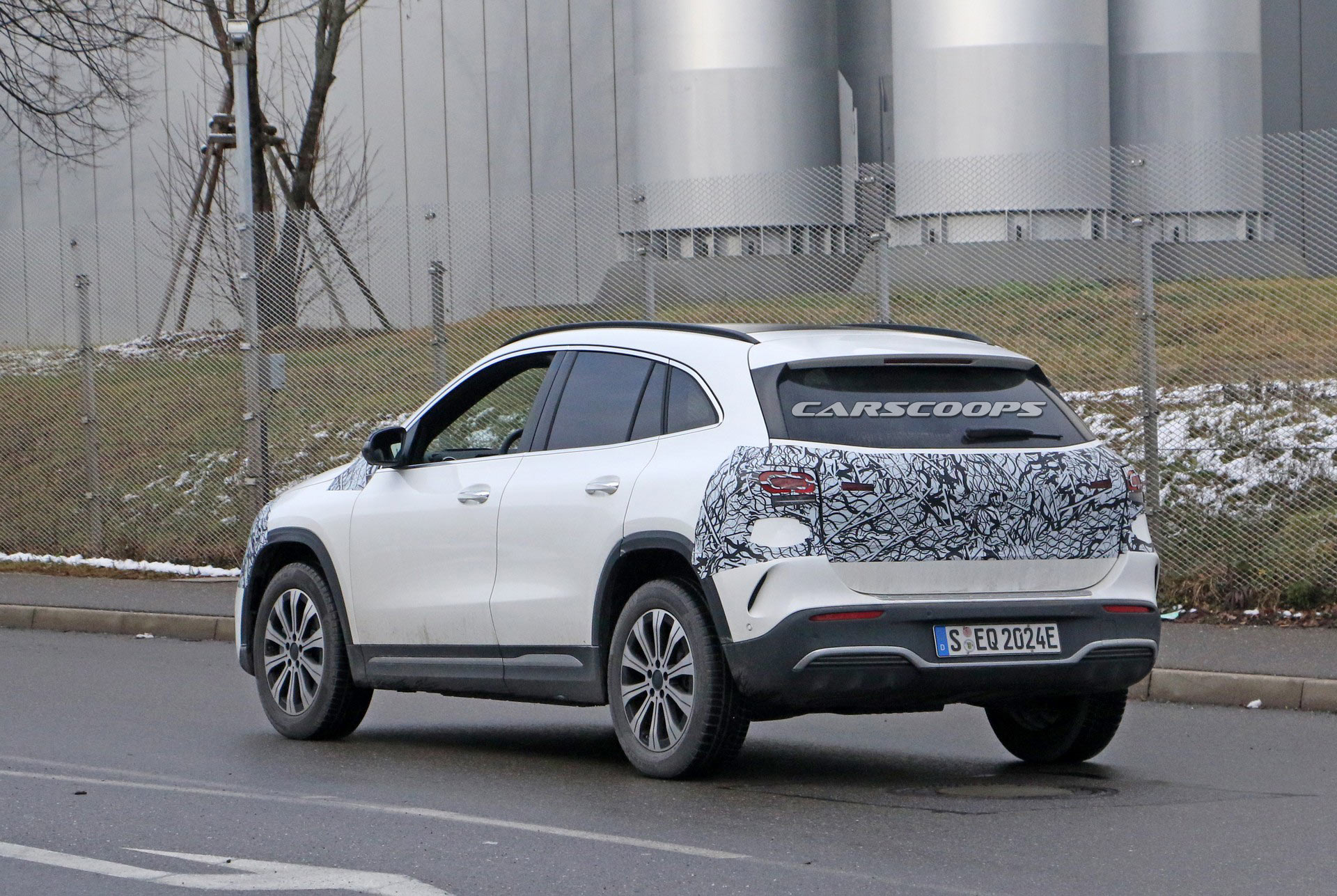 Mercedes EQA Spotted Virtually Undisguised, Should Debut Shortly