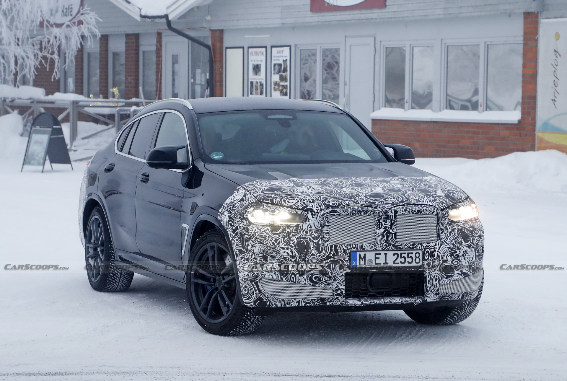 Facelifted 2022 BMW X4 M Wears Its ‘M’ Badge Beneath The Camo