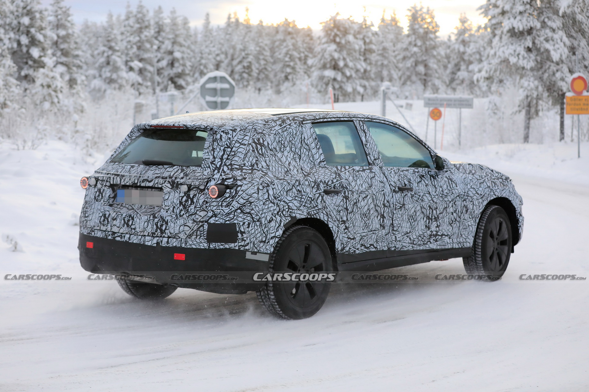 All-New 2023 Mercedes-Benz GLC Looks Like A Jacked-up Sporty Hatchback