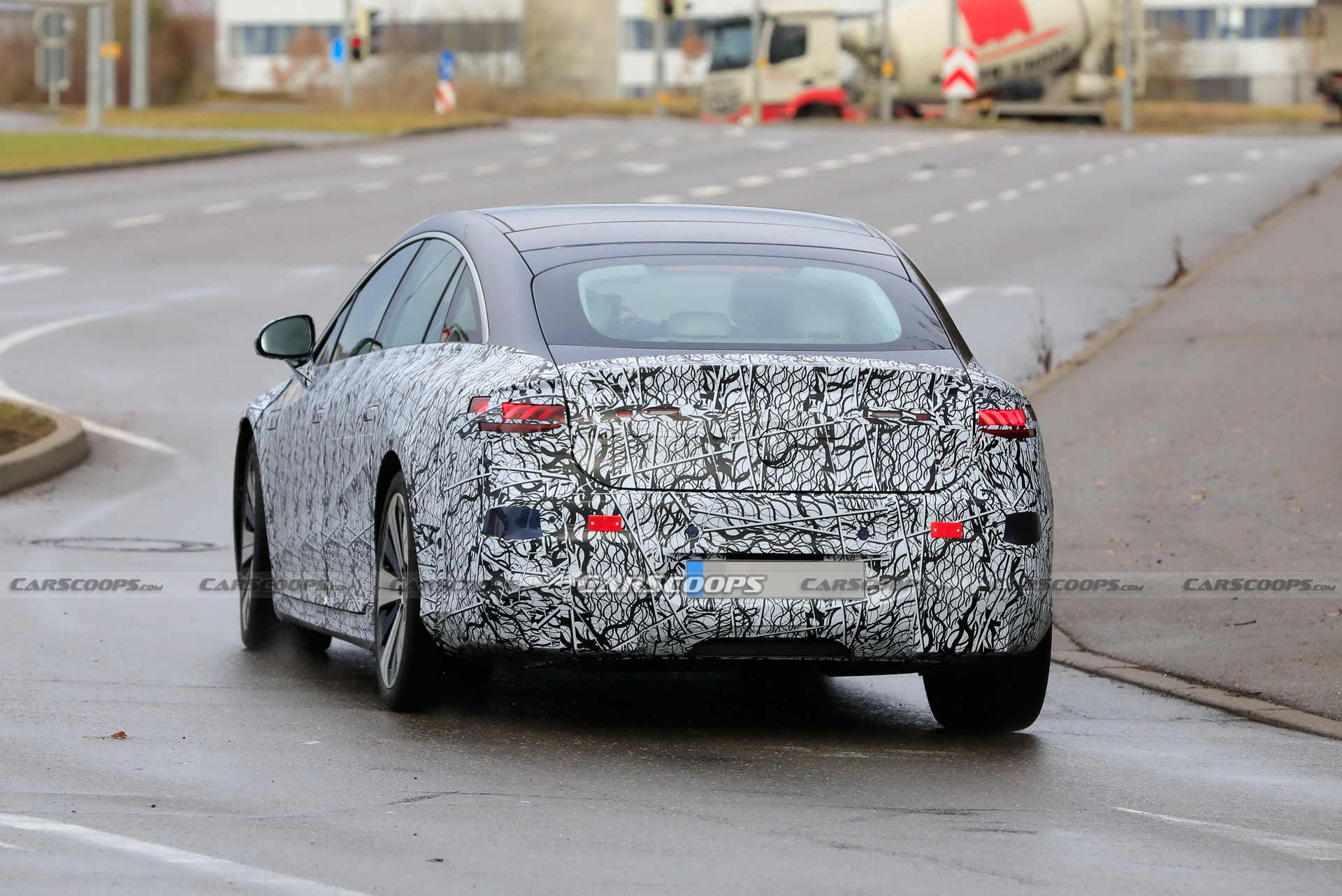 2022 Mercedes EQS Flagship Electric Sedan Shows Us More Skin Than Ever Before