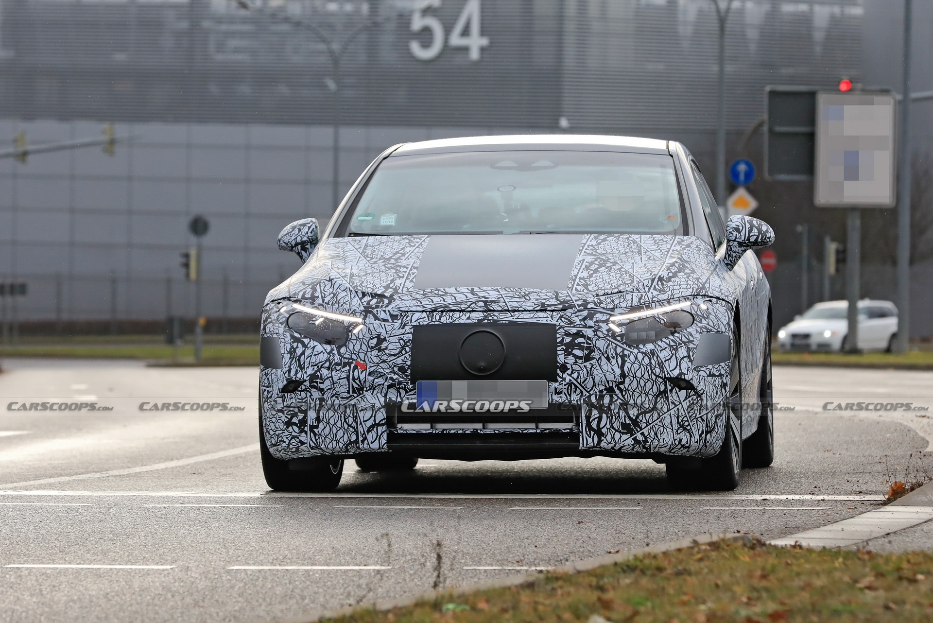 2022 Mercedes EQS Flagship Electric Sedan Shows Us More Skin Than Ever Before