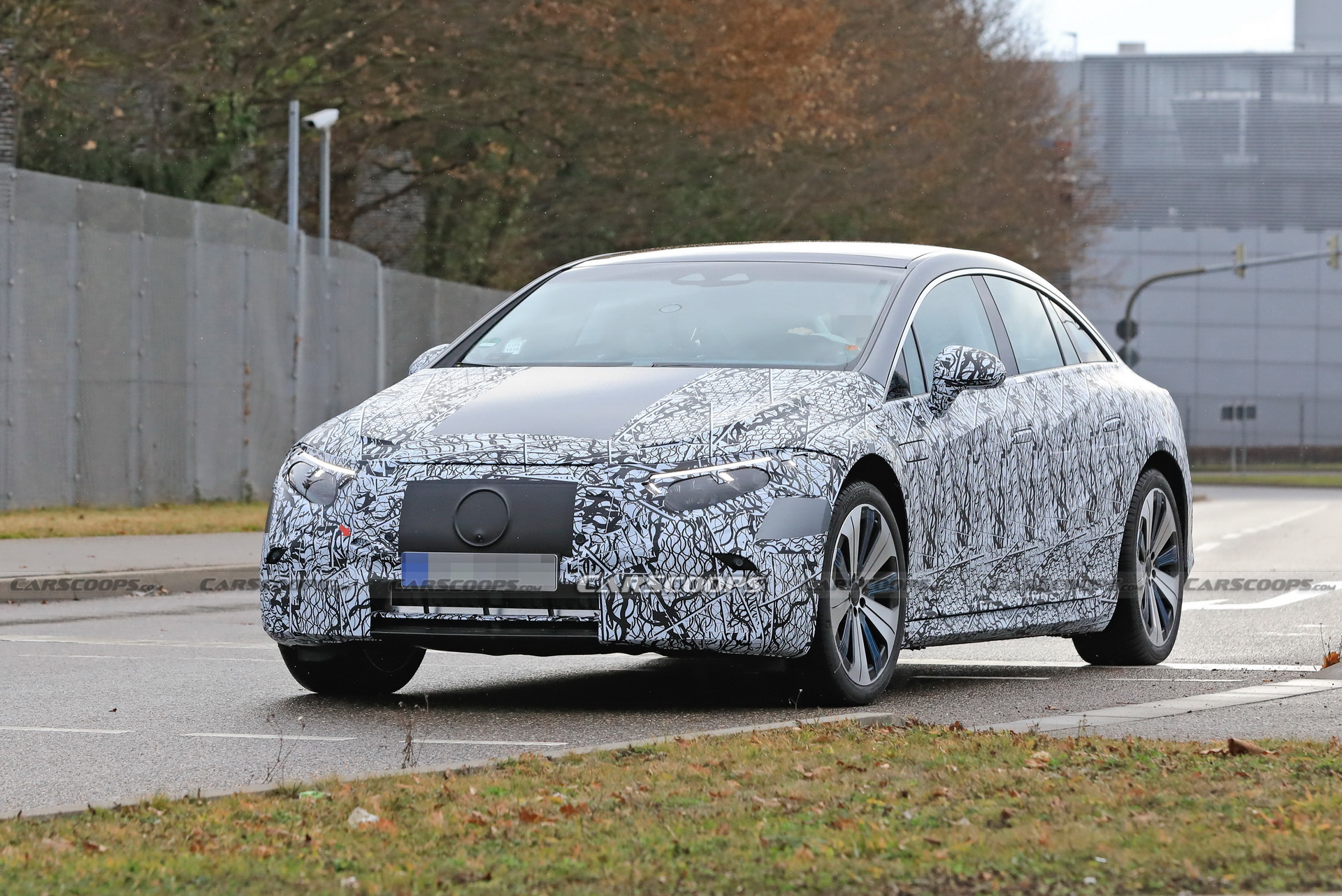 2022 Mercedes EQS Flagship Electric Sedan Shows Us More Skin Than Ever Before