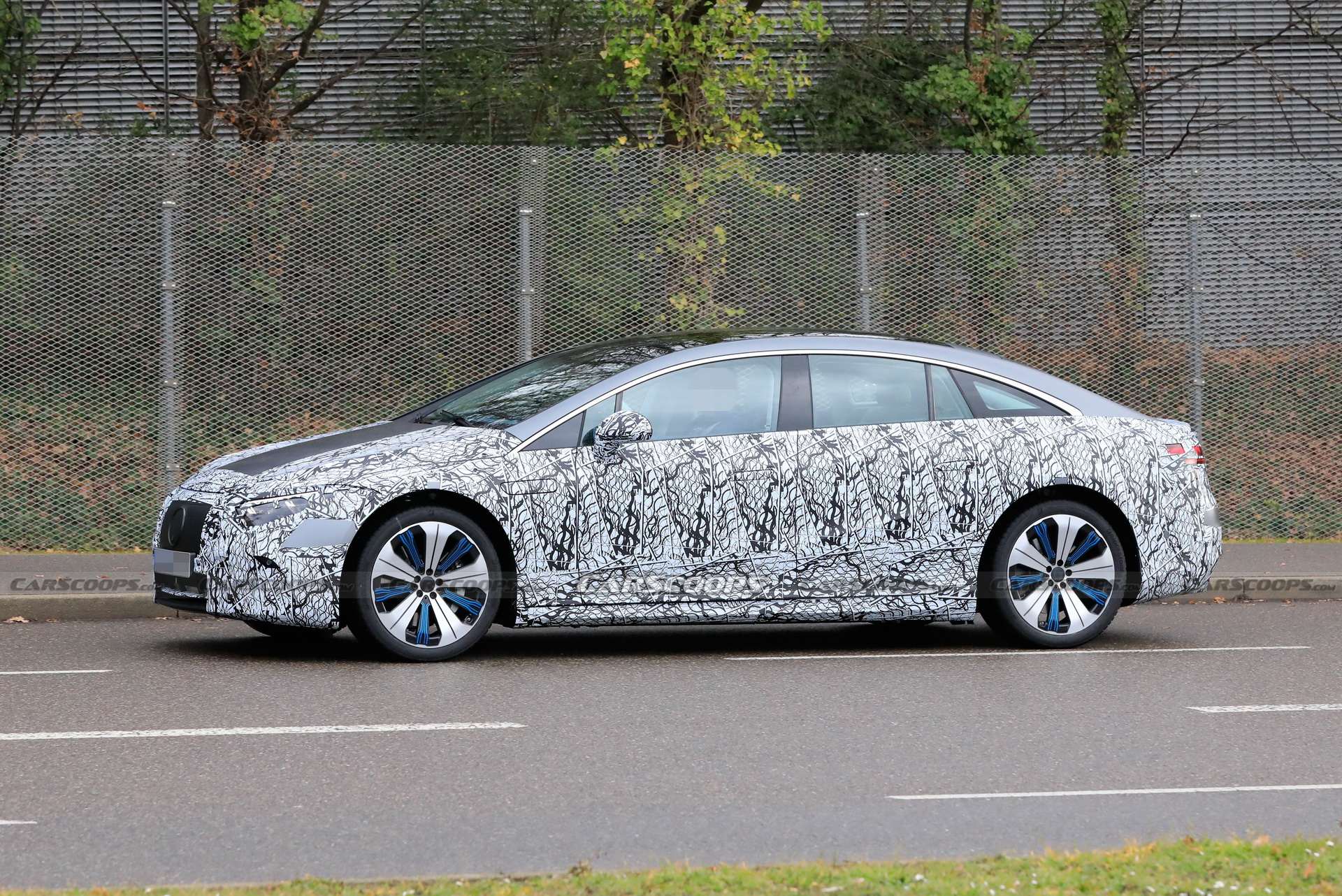 2022 Mercedes EQS Flagship Electric Sedan Shows Us More Skin Than Ever Before