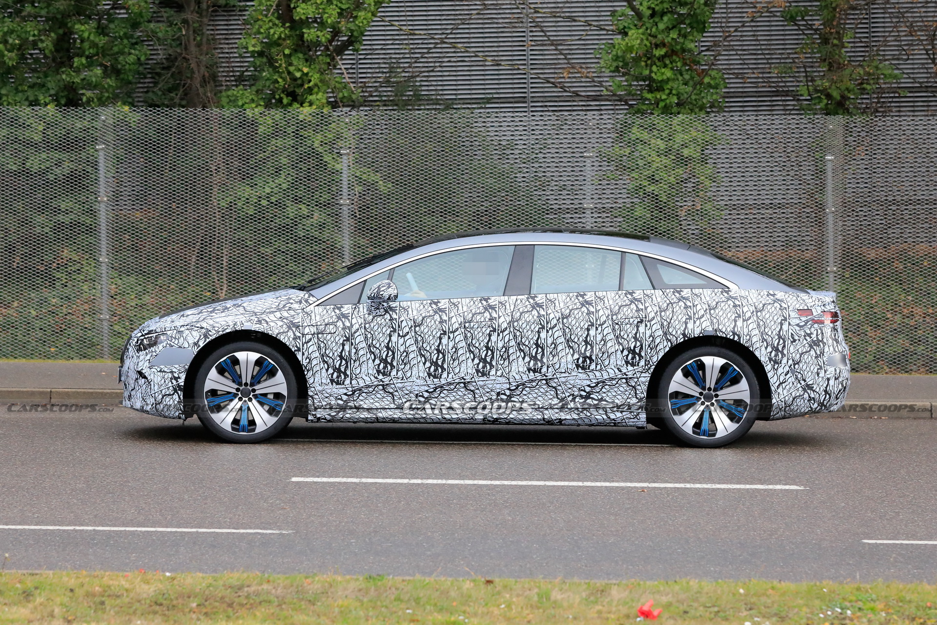 2022 Mercedes EQS Flagship Electric Sedan Shows Us More Skin Than Ever Before