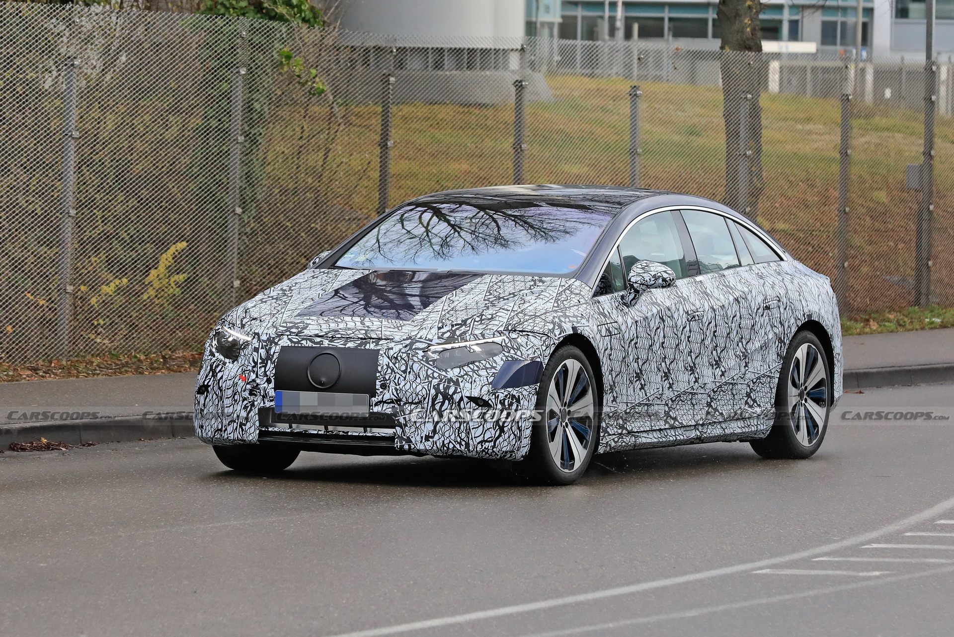 2022 Mercedes EQS Flagship Electric Sedan Shows Us More Skin Than Ever Before