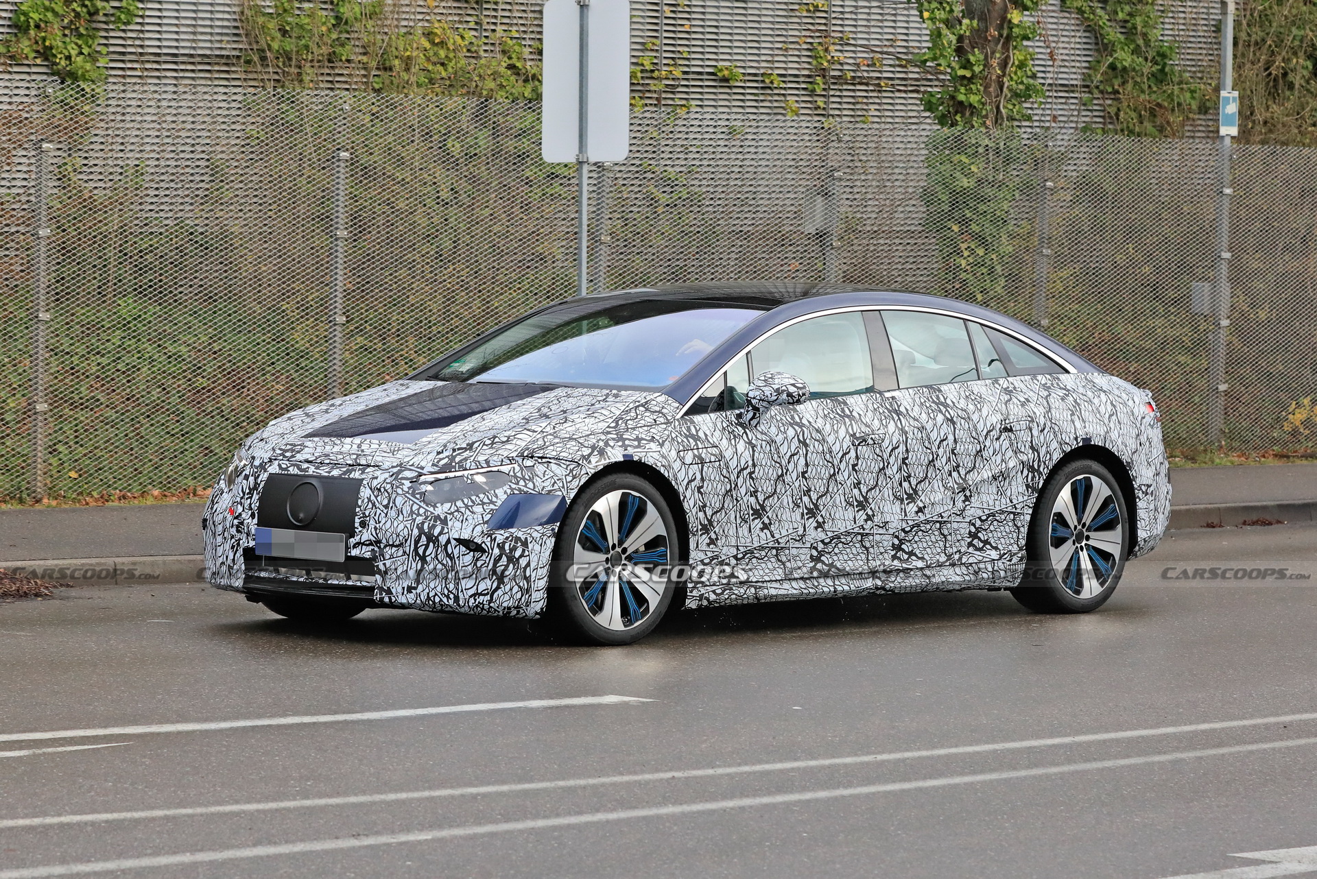 2022 Mercedes EQS Flagship Electric Sedan Shows Us More Skin Than Ever Before