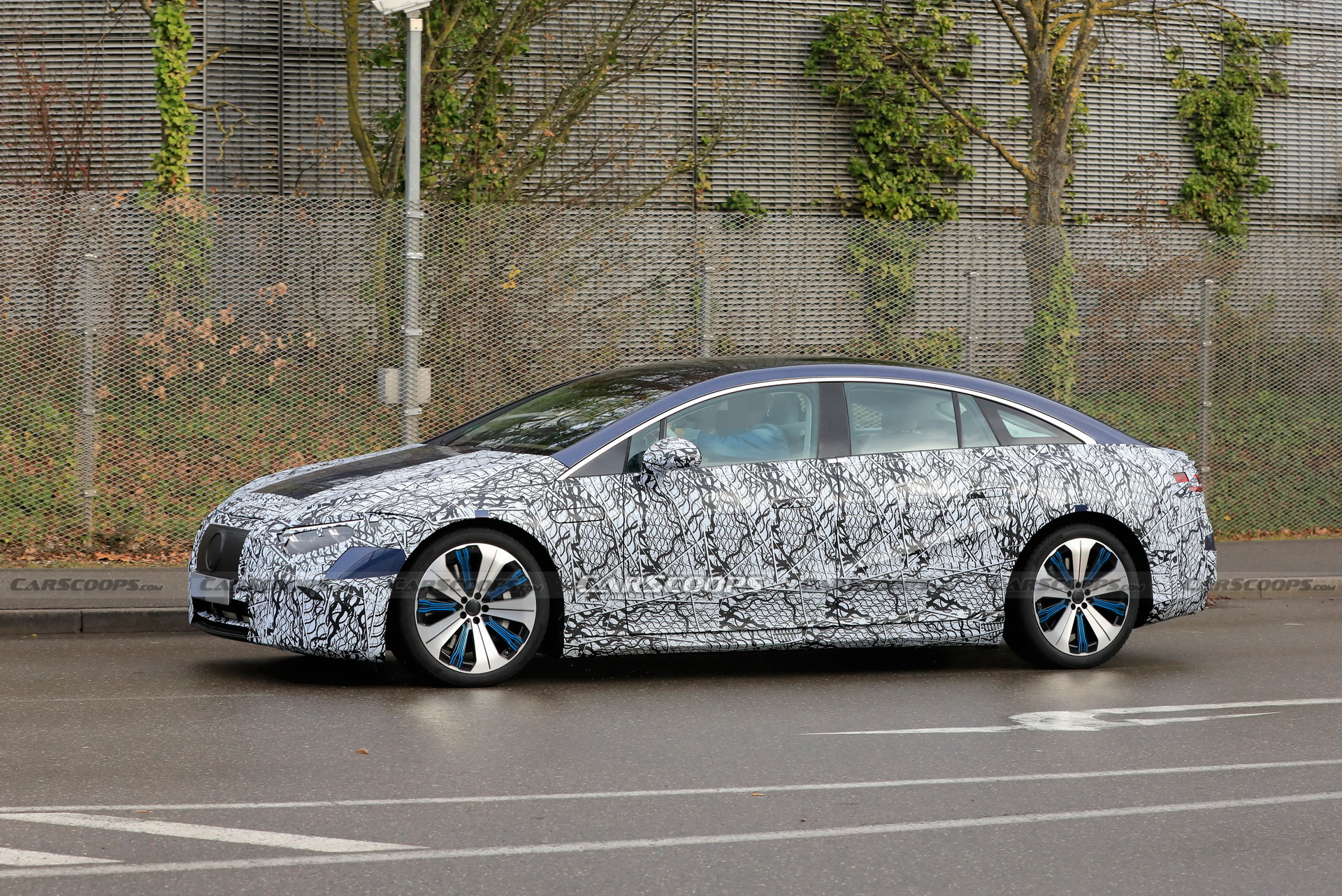 2022 Mercedes EQS Flagship Electric Sedan Shows Us More Skin Than Ever Before