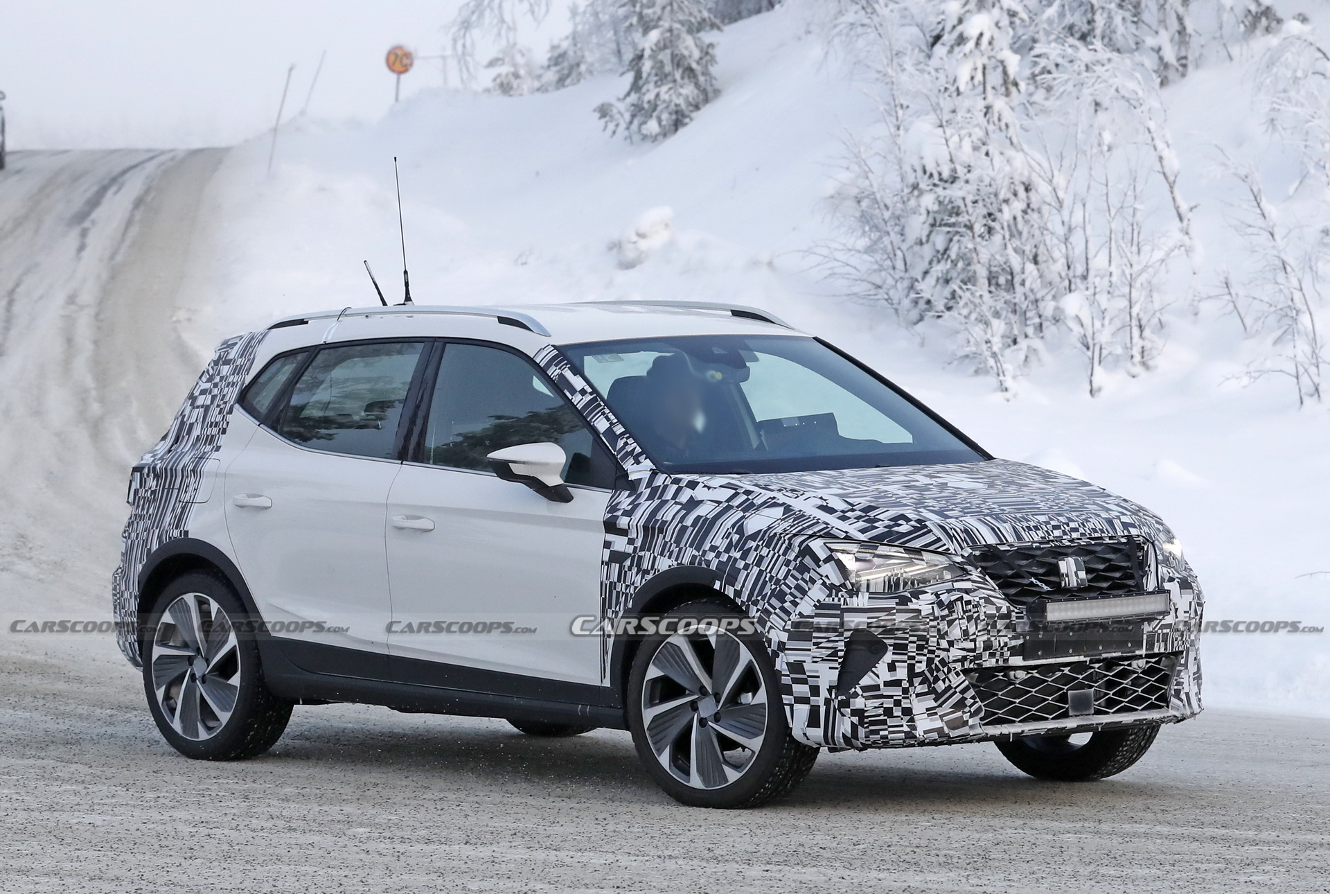 2021 Seat Arona Facelift Spotted Hiding More Modern Mini-Ateca Design