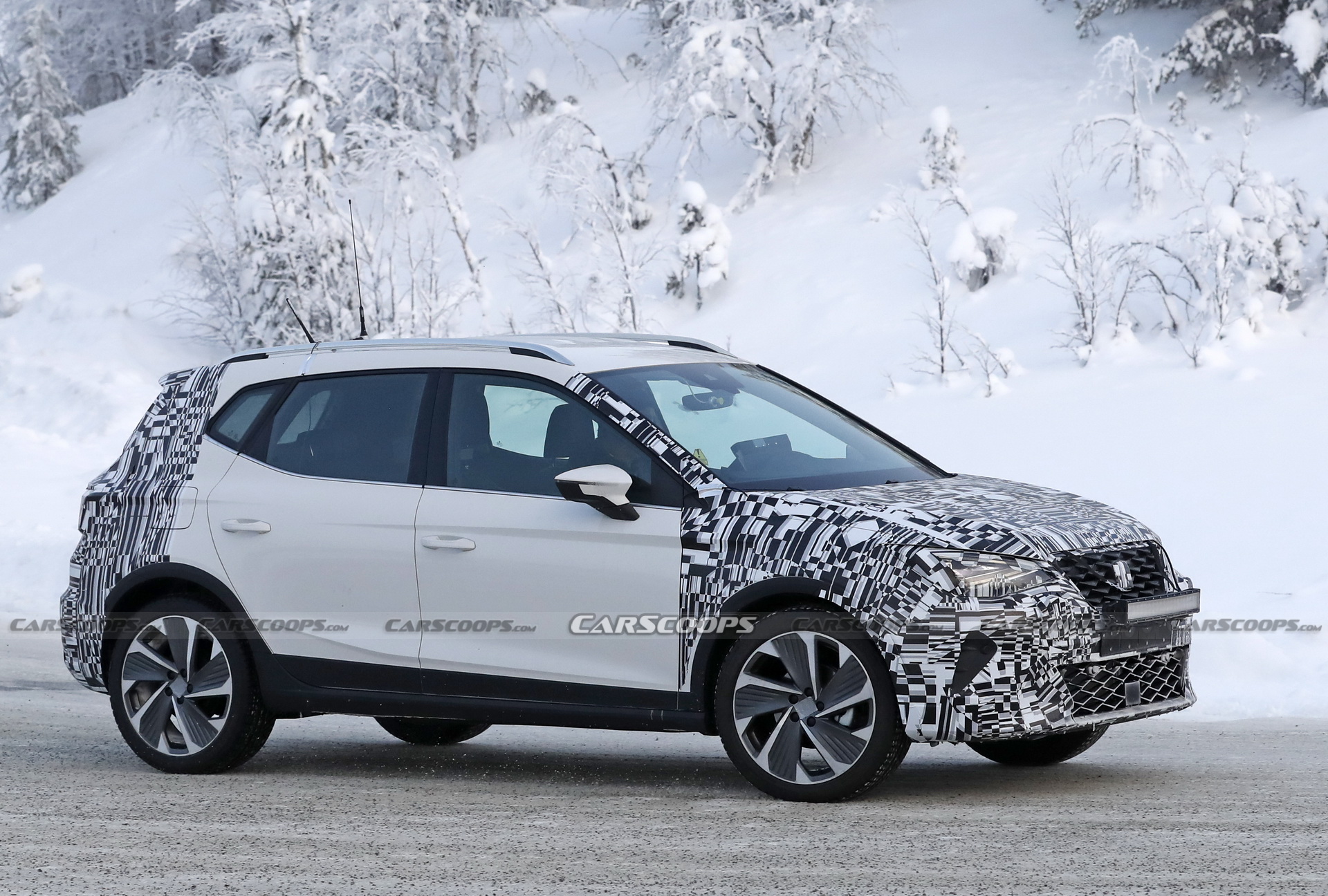 2021 Seat Arona Facelift Spotted Hiding More Modern Mini-Ateca Design