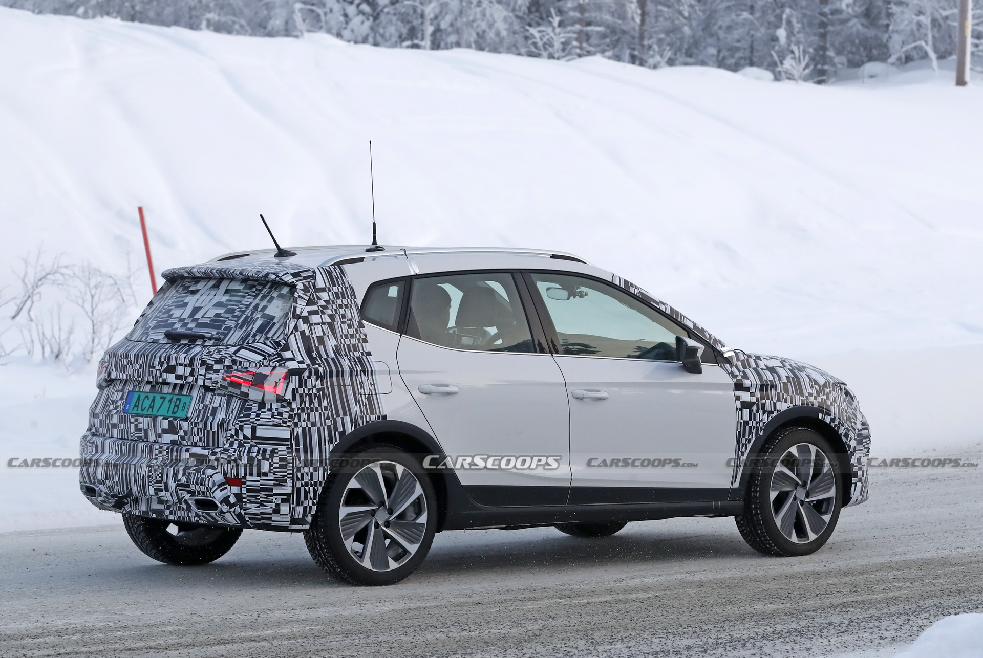 2021 Seat Arona Facelift Spotted Hiding More Modern Mini-Ateca Design