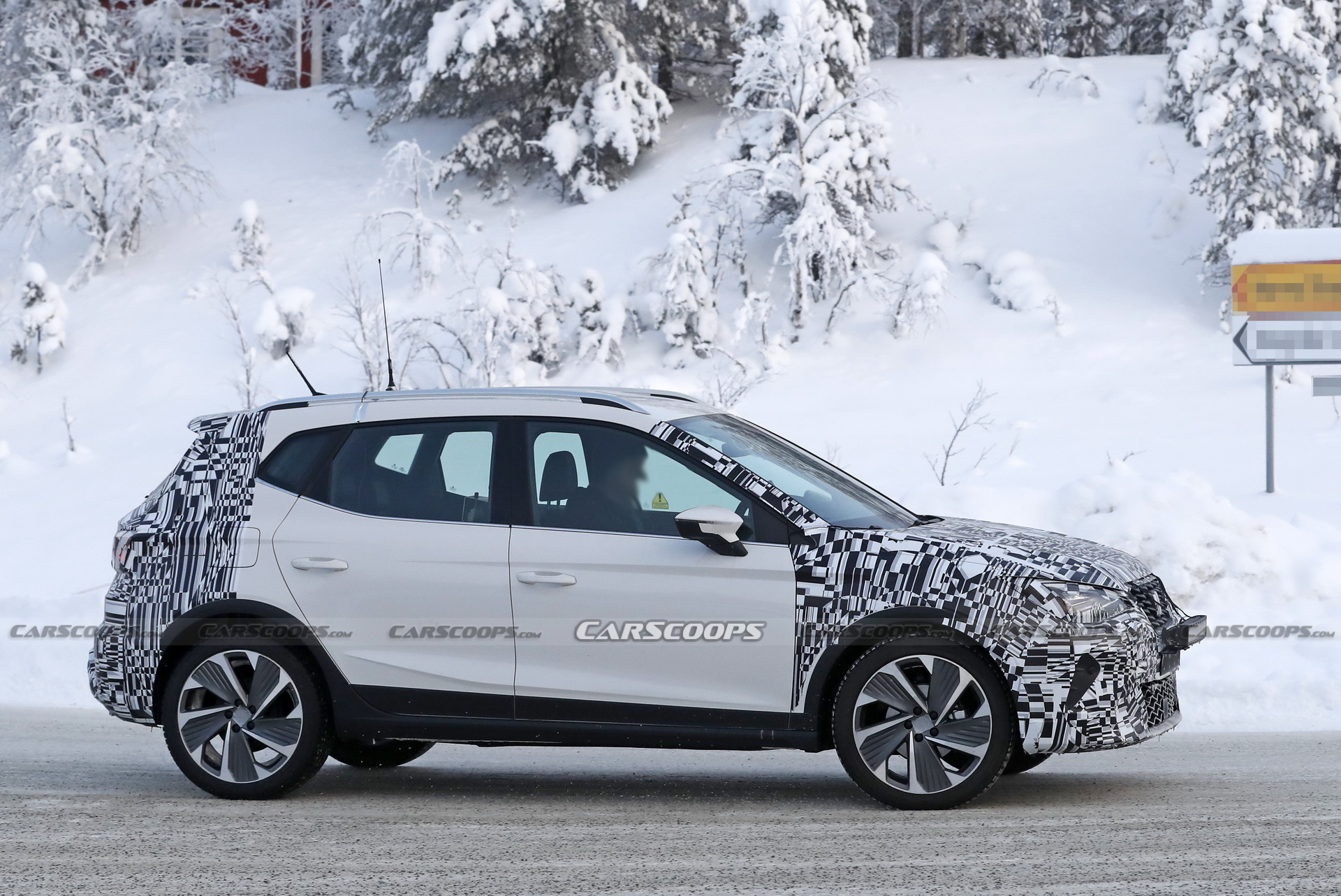 2021 Seat Arona Facelift Spotted Hiding More Modern Mini-Ateca Design