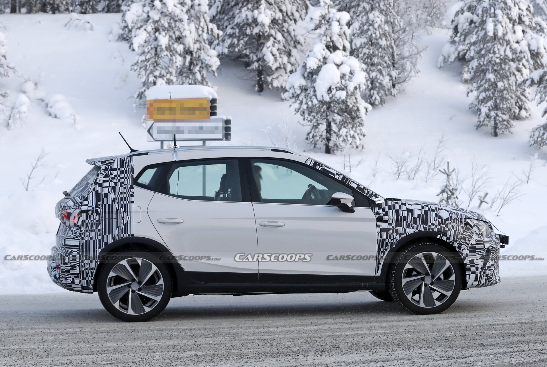 2021 Seat Arona Facelift Spotted Hiding More Modern Mini-Ateca Design