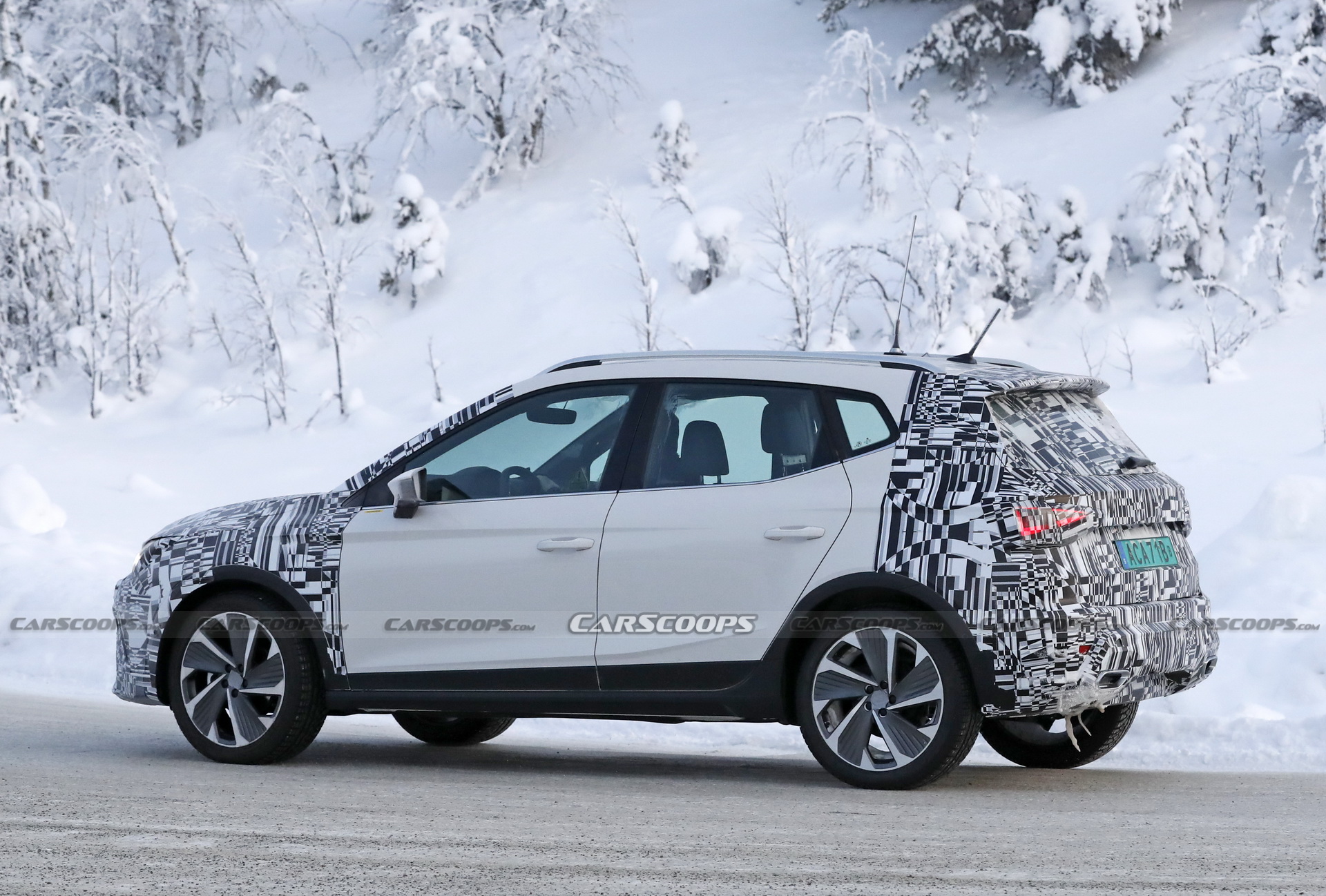 2021 Seat Arona Facelift Spotted Hiding More Modern Mini-Ateca Design
