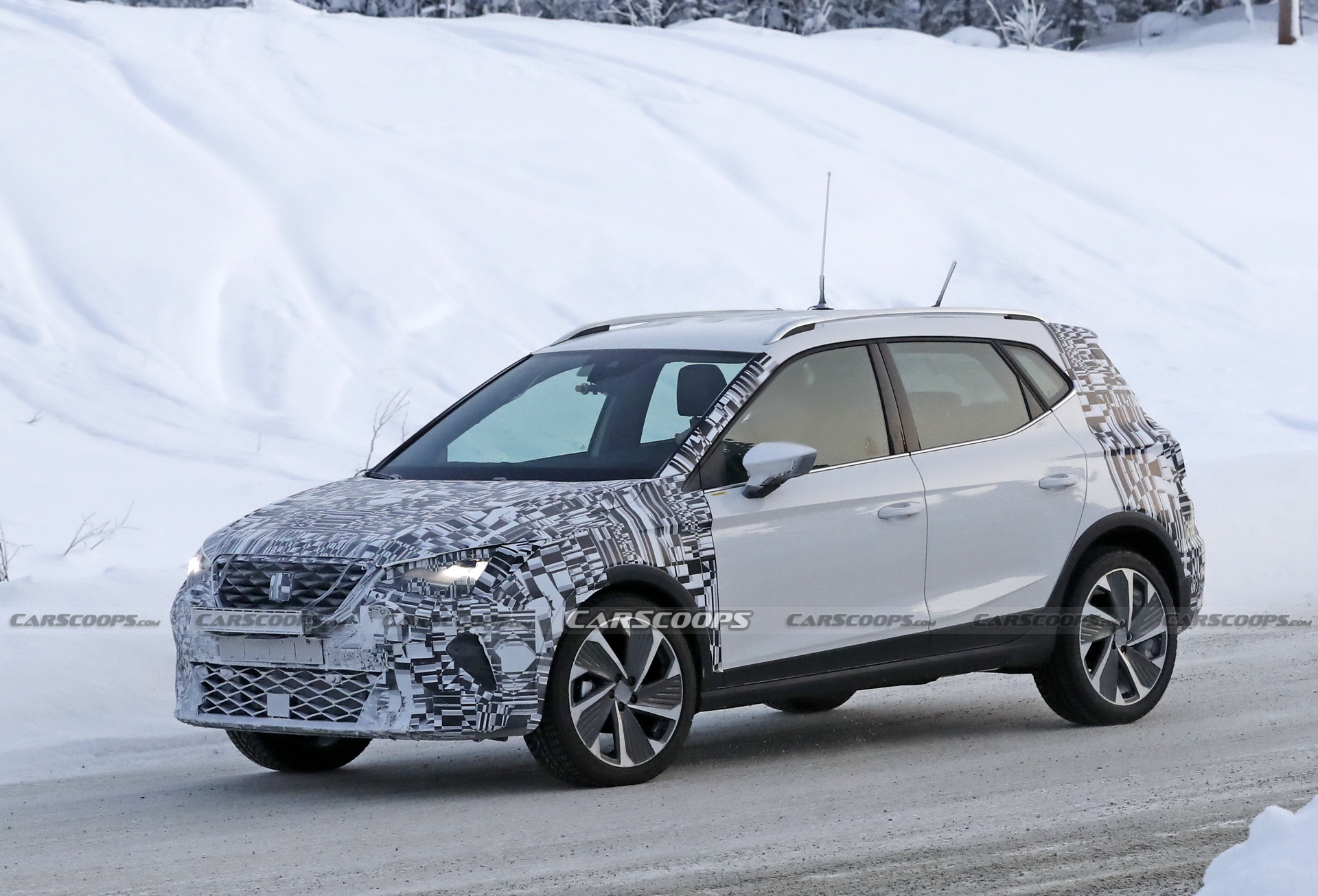 2021 Seat Arona Facelift Spotted Hiding More Modern Mini-Ateca Design