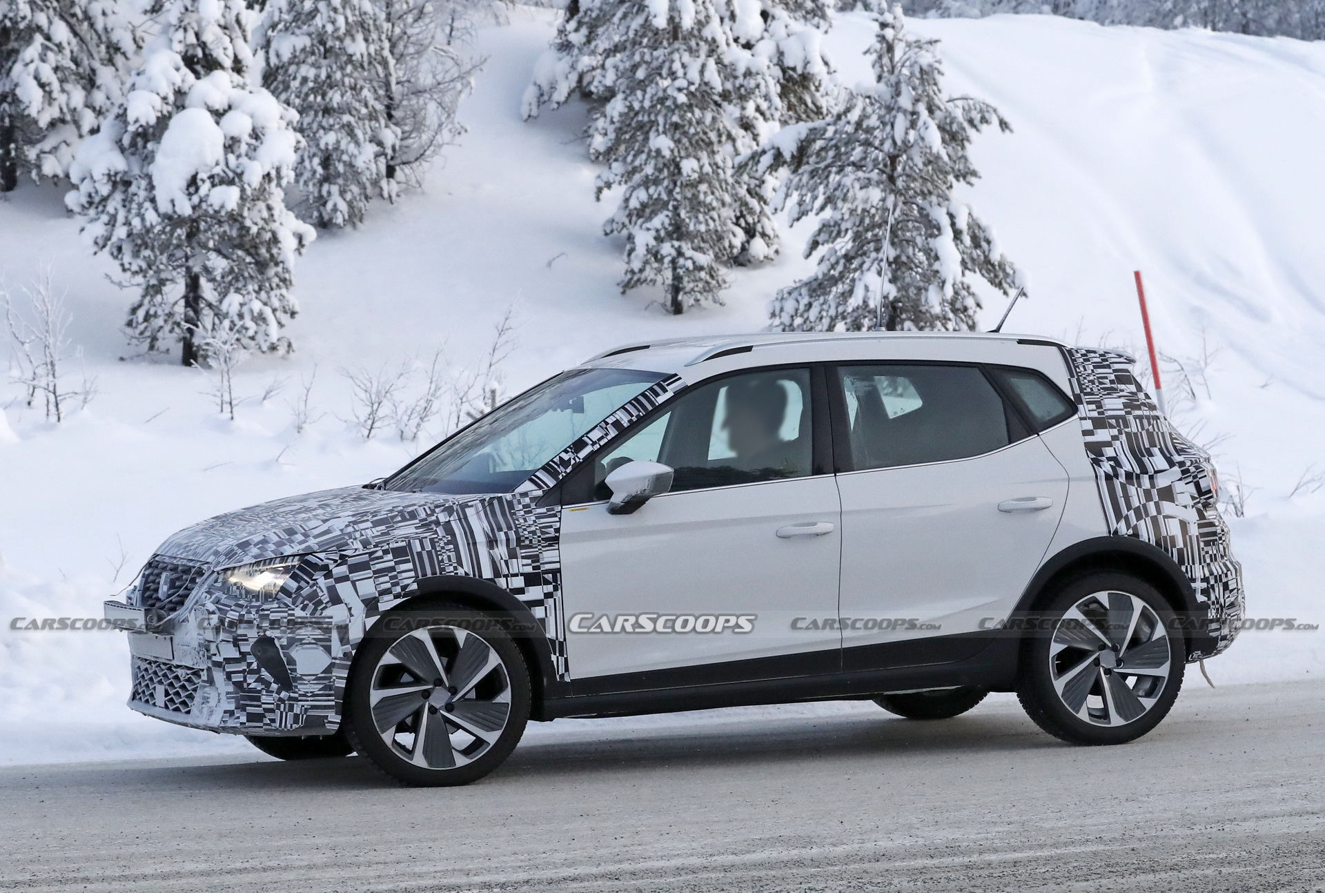 2021 Seat Arona Facelift Spotted Hiding More Modern Mini-Ateca Design