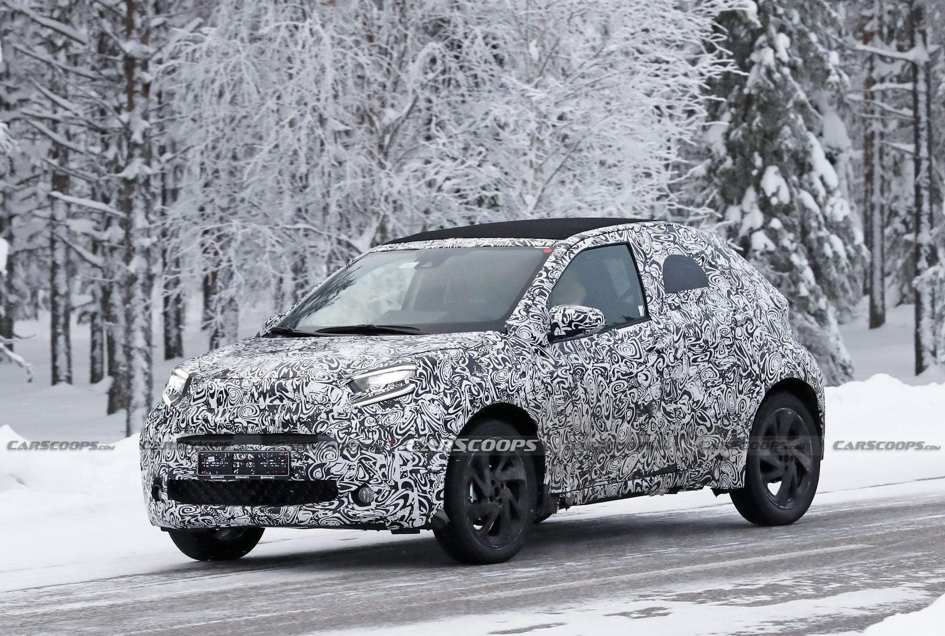 Next-Gen Toyota Aygo Spied With Canvas Roof Option