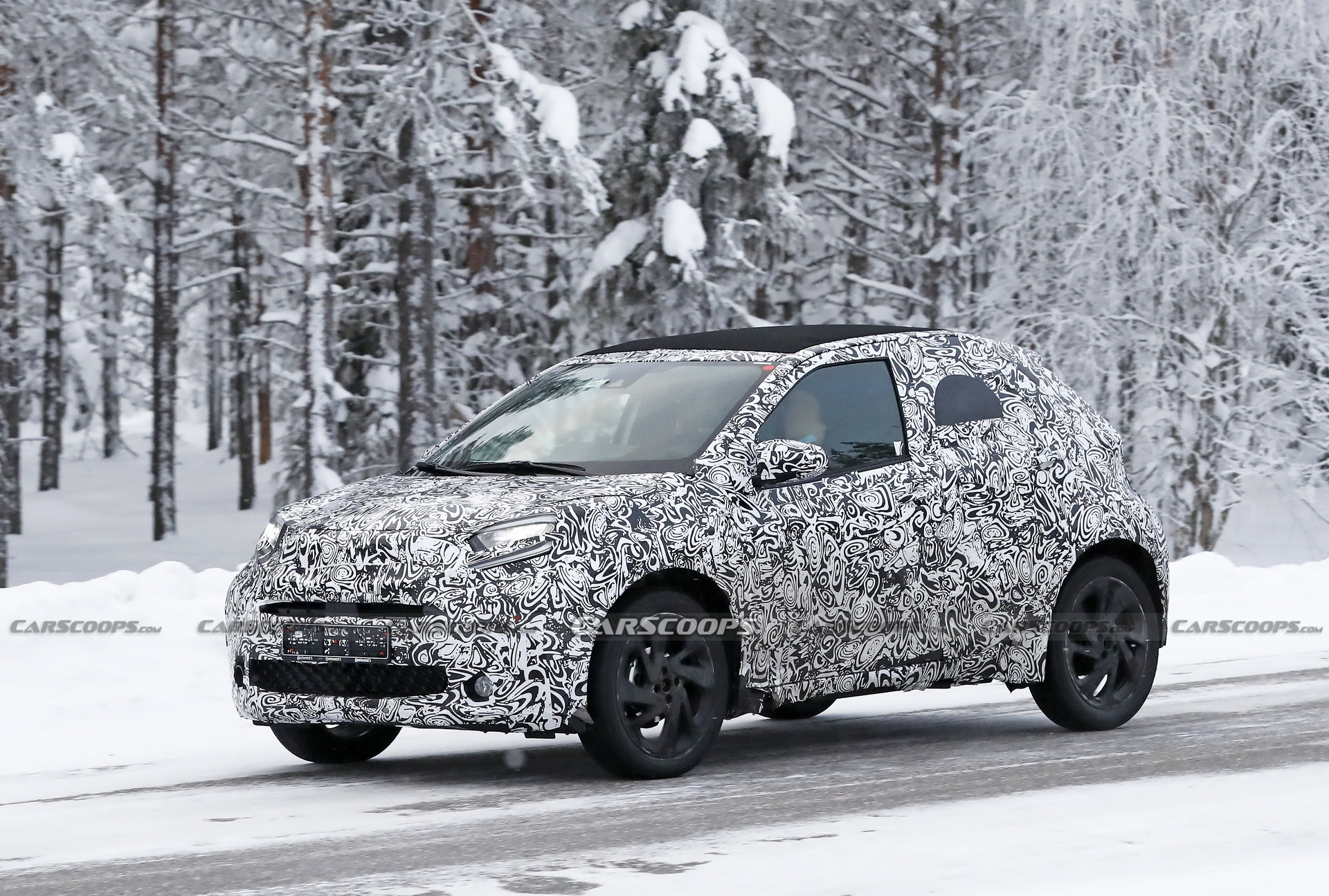 Next-Gen Toyota Aygo Spied With Canvas Roof Option