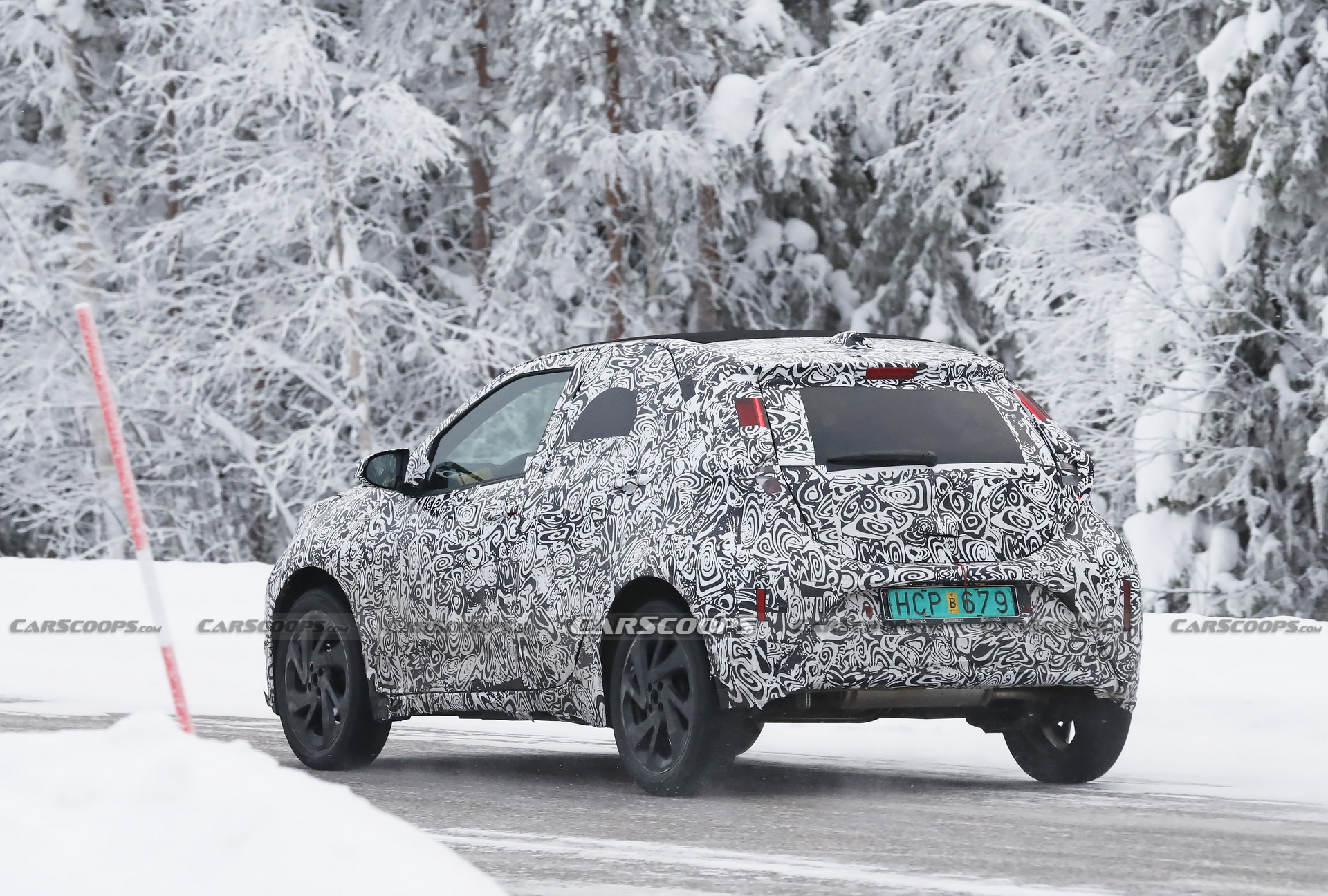 Next-Gen Toyota Aygo Spied With Canvas Roof Option