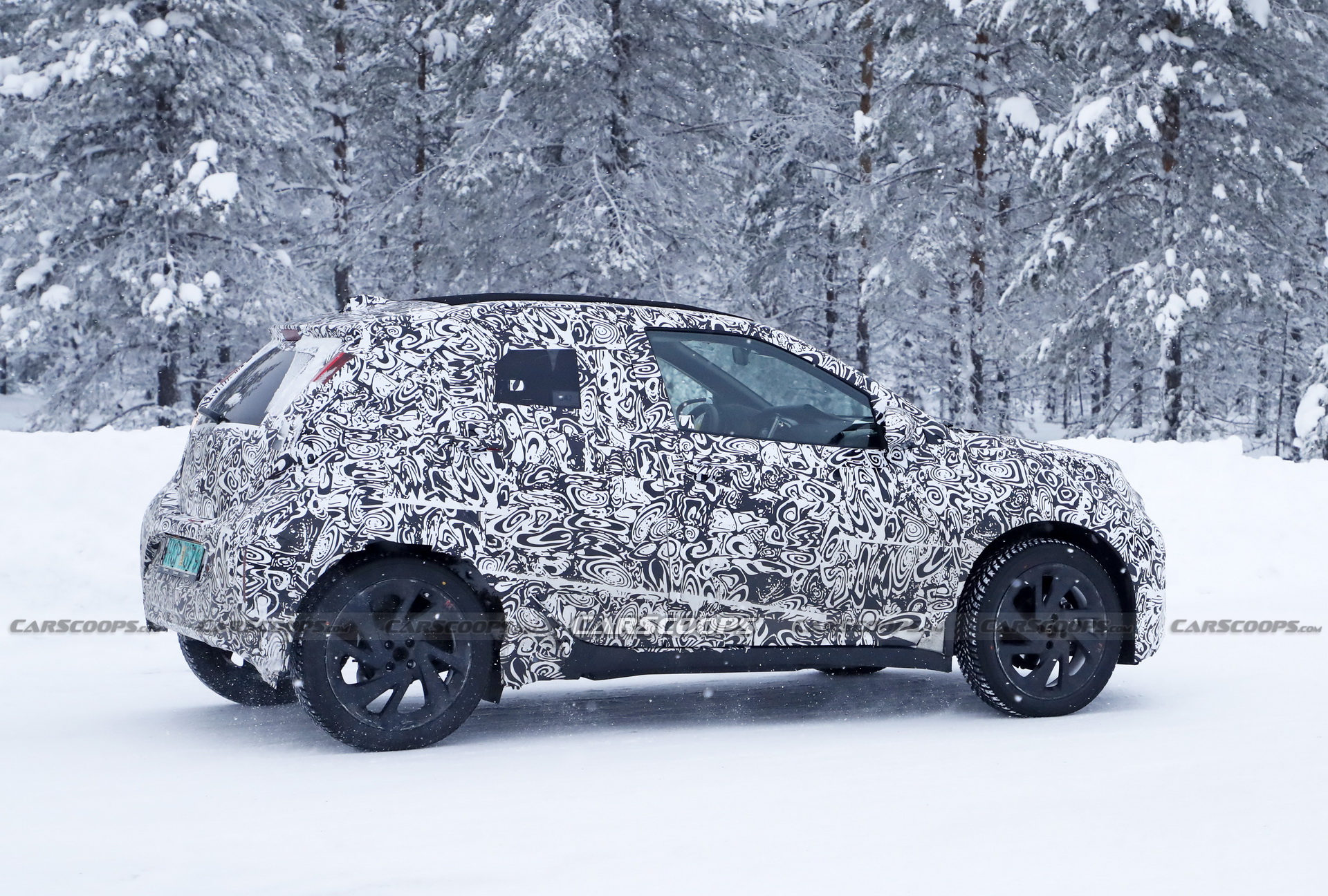 Next-Gen Toyota Aygo Spied With Canvas Roof Option