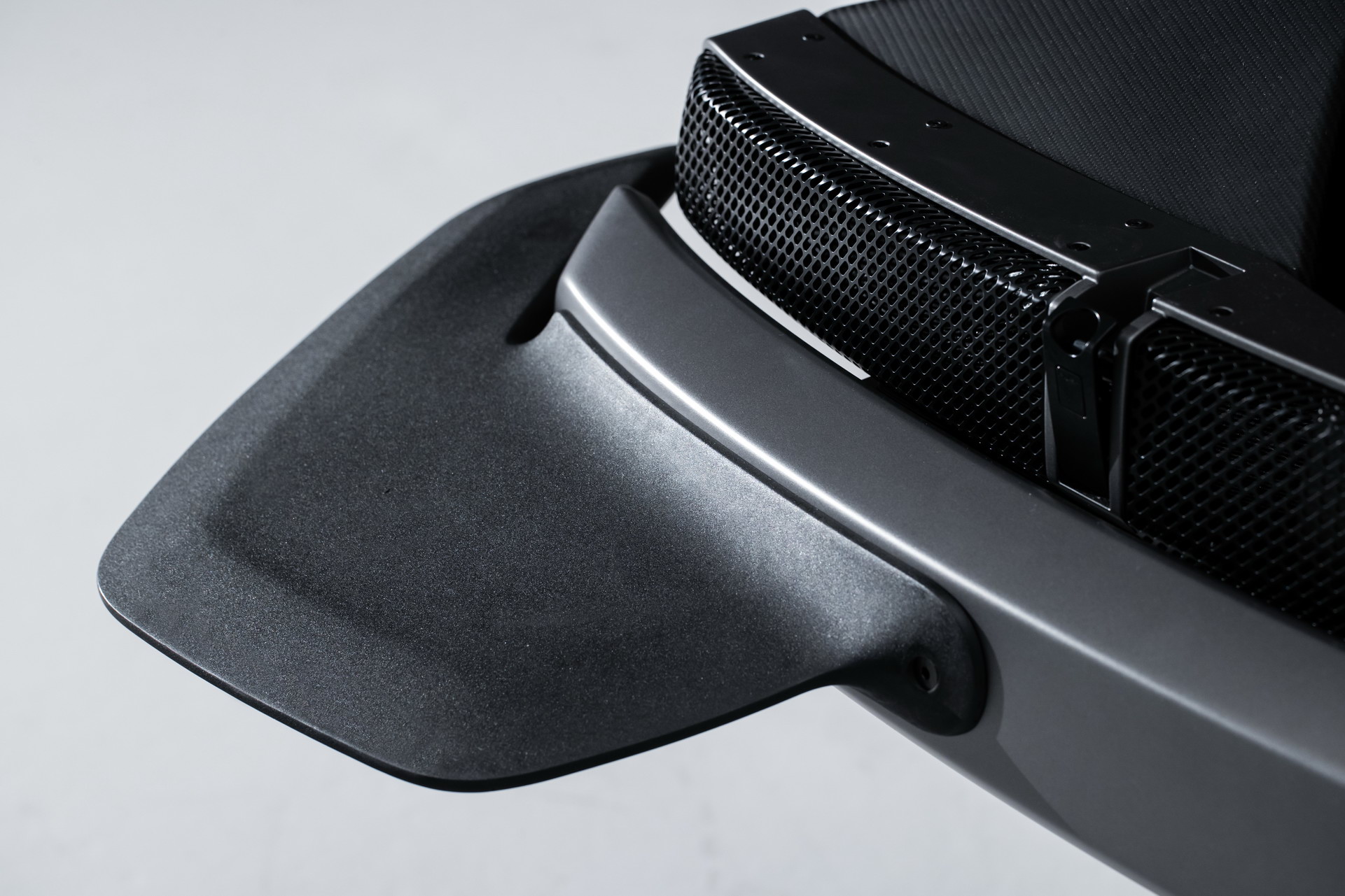 Singer Built Two Specially Commissioned Safari-Style 911 Rally Racers Named ACS