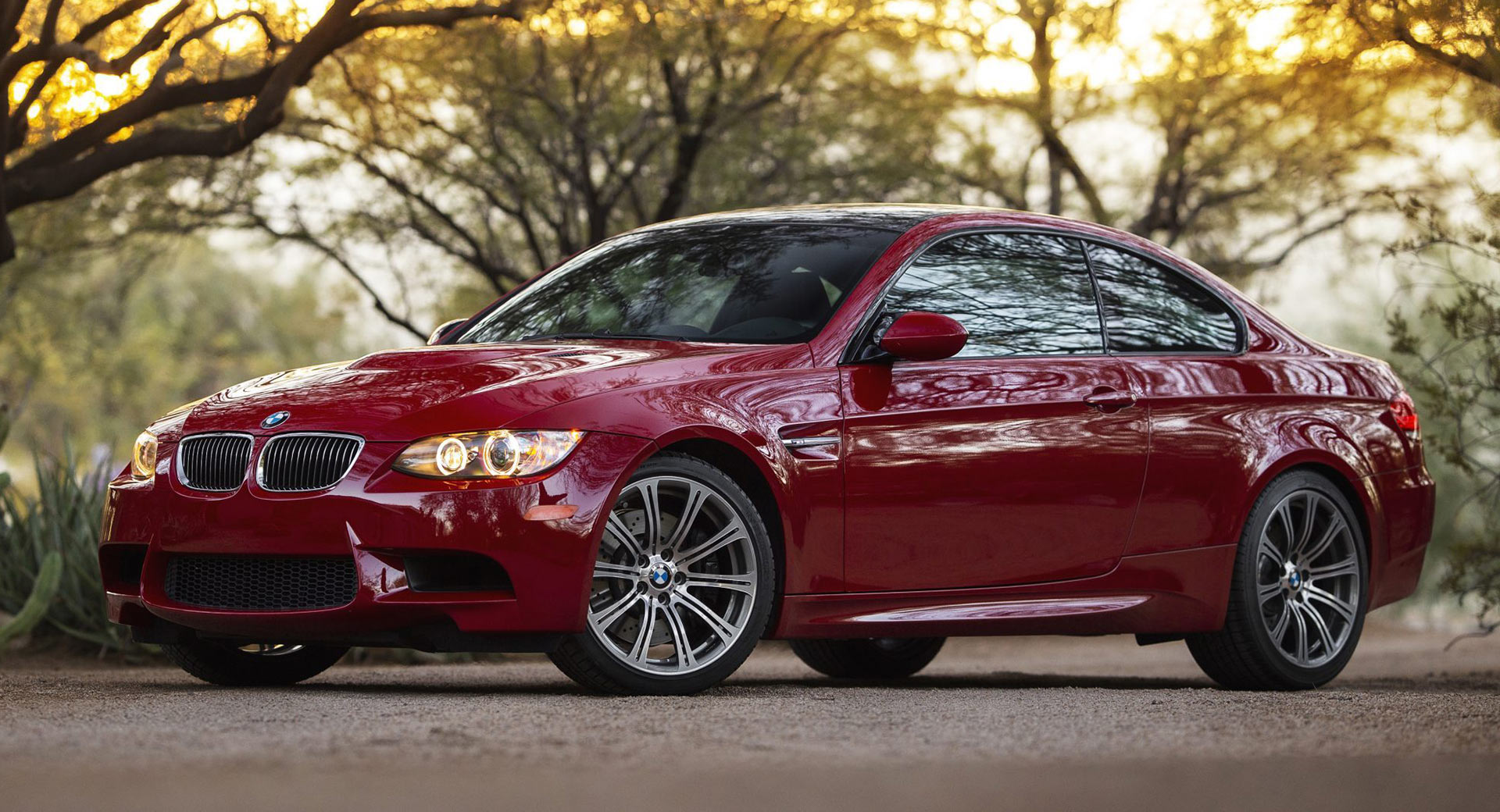 Mod rygrad have på Can't Stand The New M3? Then Take A Look At This 2008 E92 | Carscoops