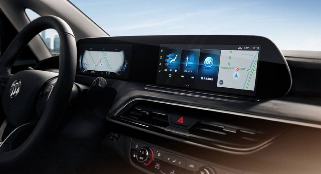  GM’s Next-Gen Vehicles Will Become Smarter With Qualcomm’s Cockpit Chips