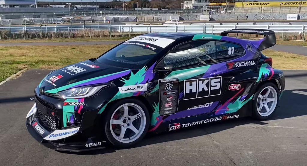  475 HP Toyota GR Yaris By HKS Beats Nissan GT-R Nismo On The Track