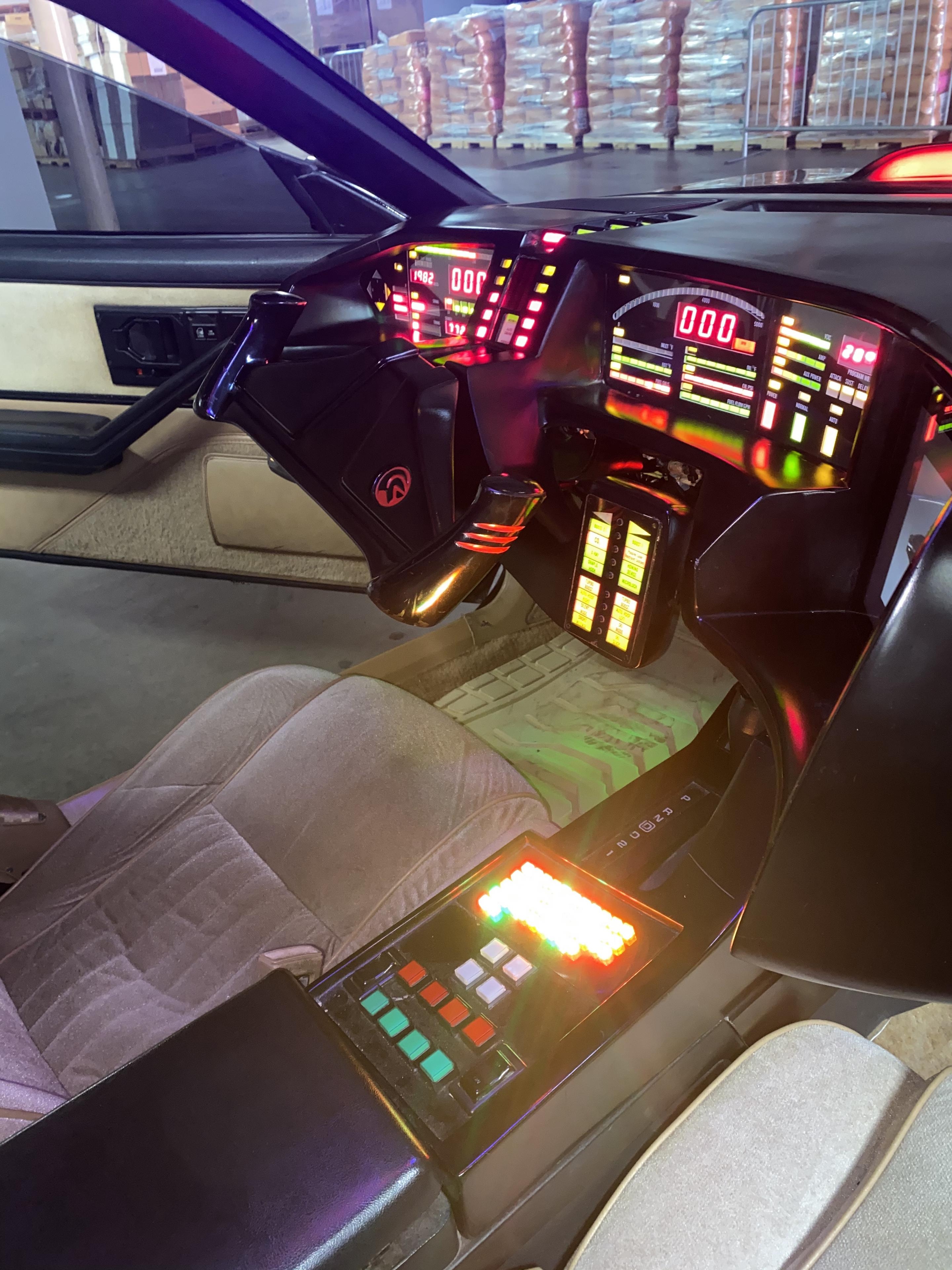KITT Car Owned By David Hasselhoff Looks Set To Sell For An Absurd Sum