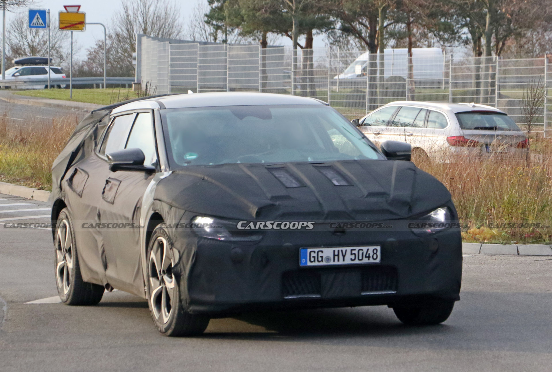 All-Electric 2022 Kia CV Spied Testing, Debut To Follow Ioniq 5