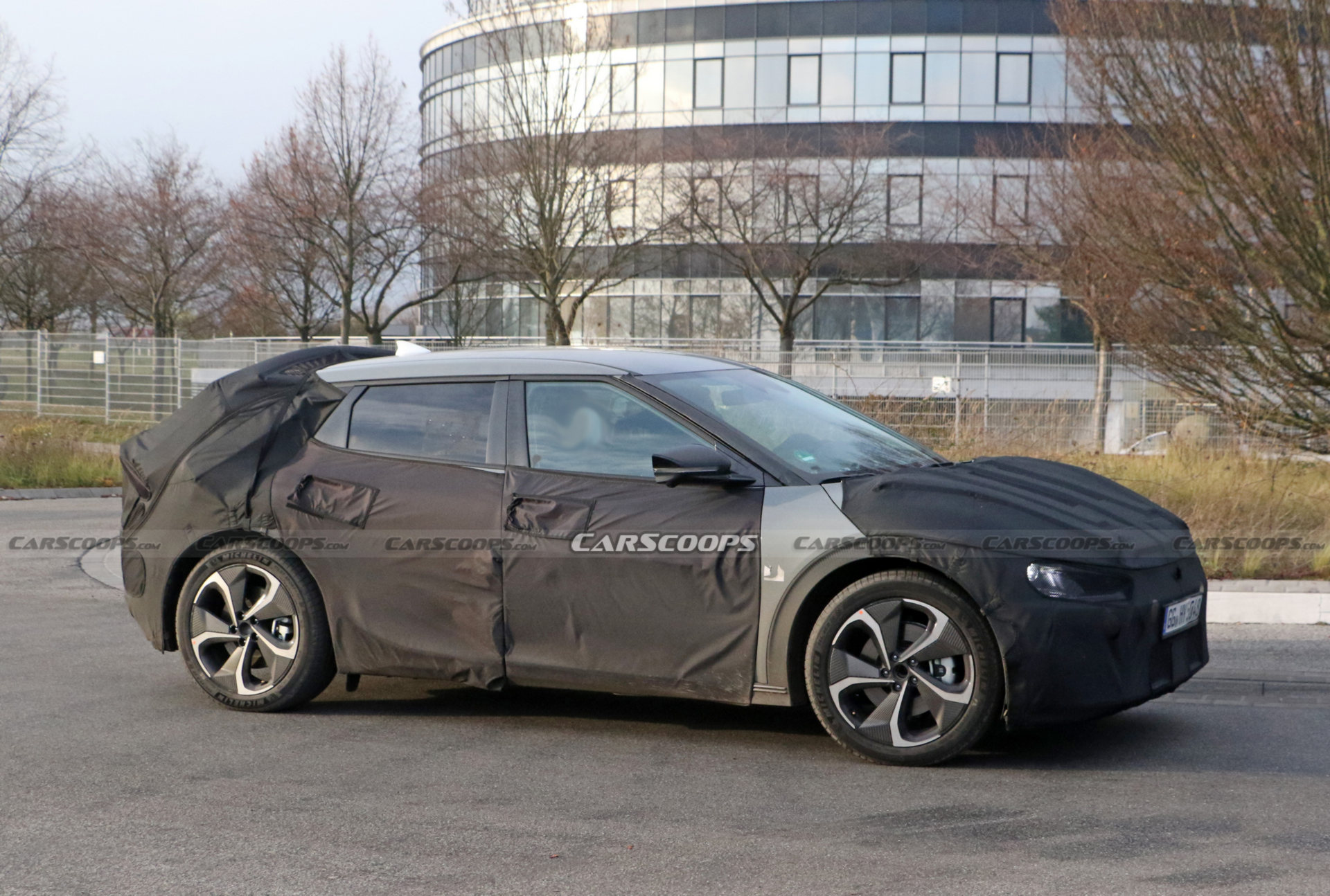 All-Electric 2022 Kia CV Spied Testing, Debut To Follow Ioniq 5