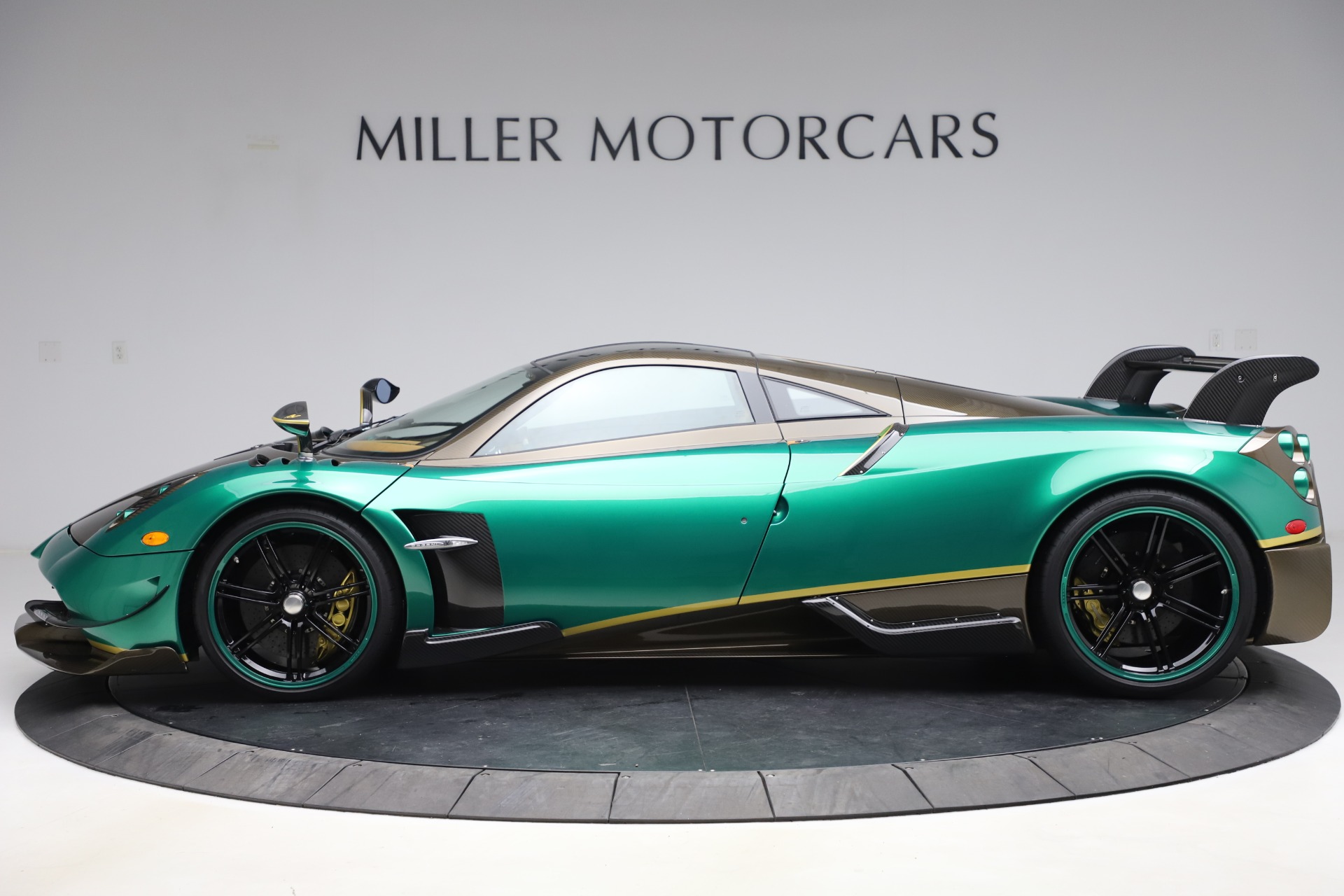 Would You Splash The Cash On This Green Pagani Huayra BC?
