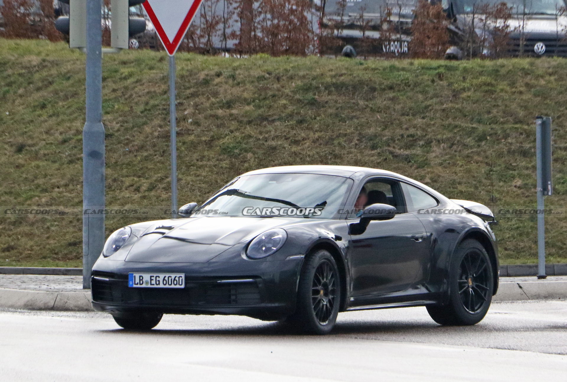Raised 911 Prototype Spotted Again, Has Porsche Green-Lit A New Safari?