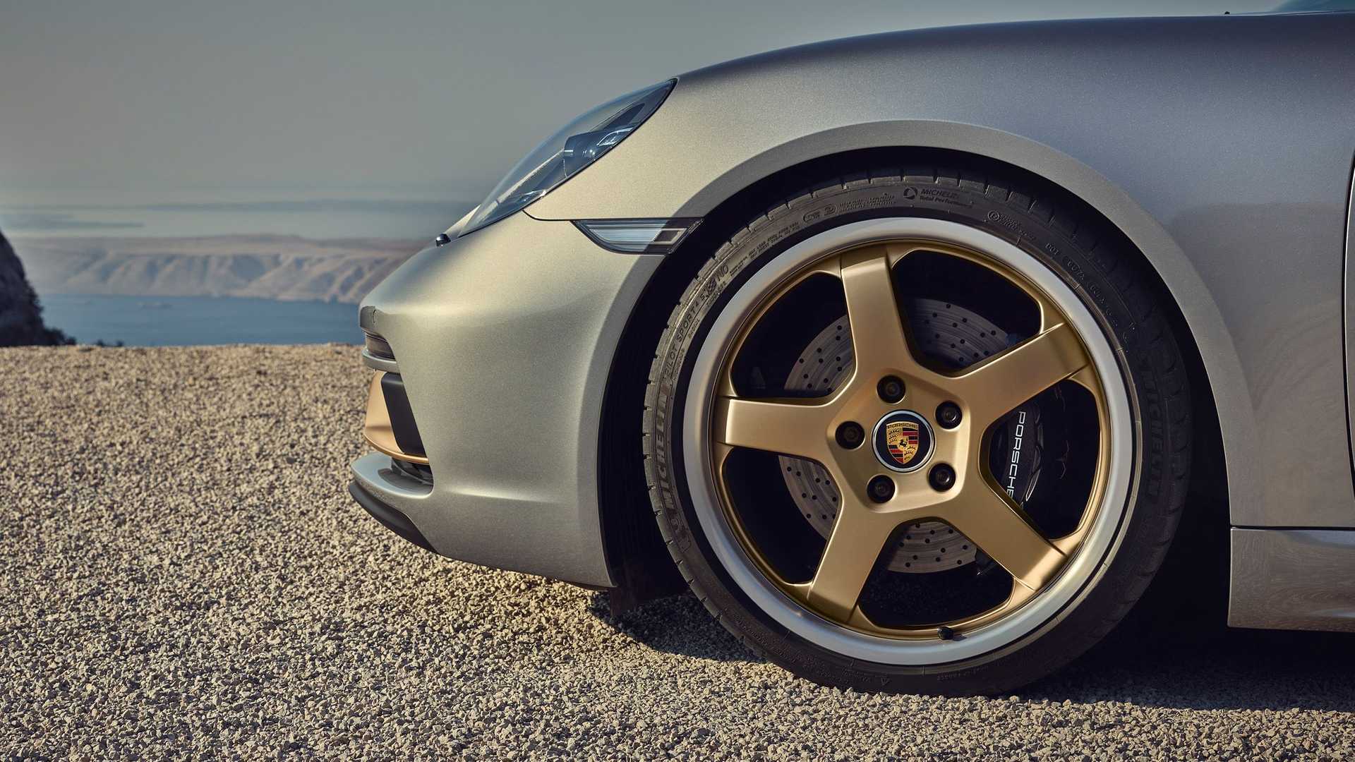 2021 Porsche Boxster 25 Edition Celebrates Anniversary With 1993 Concept-Inspired Touches