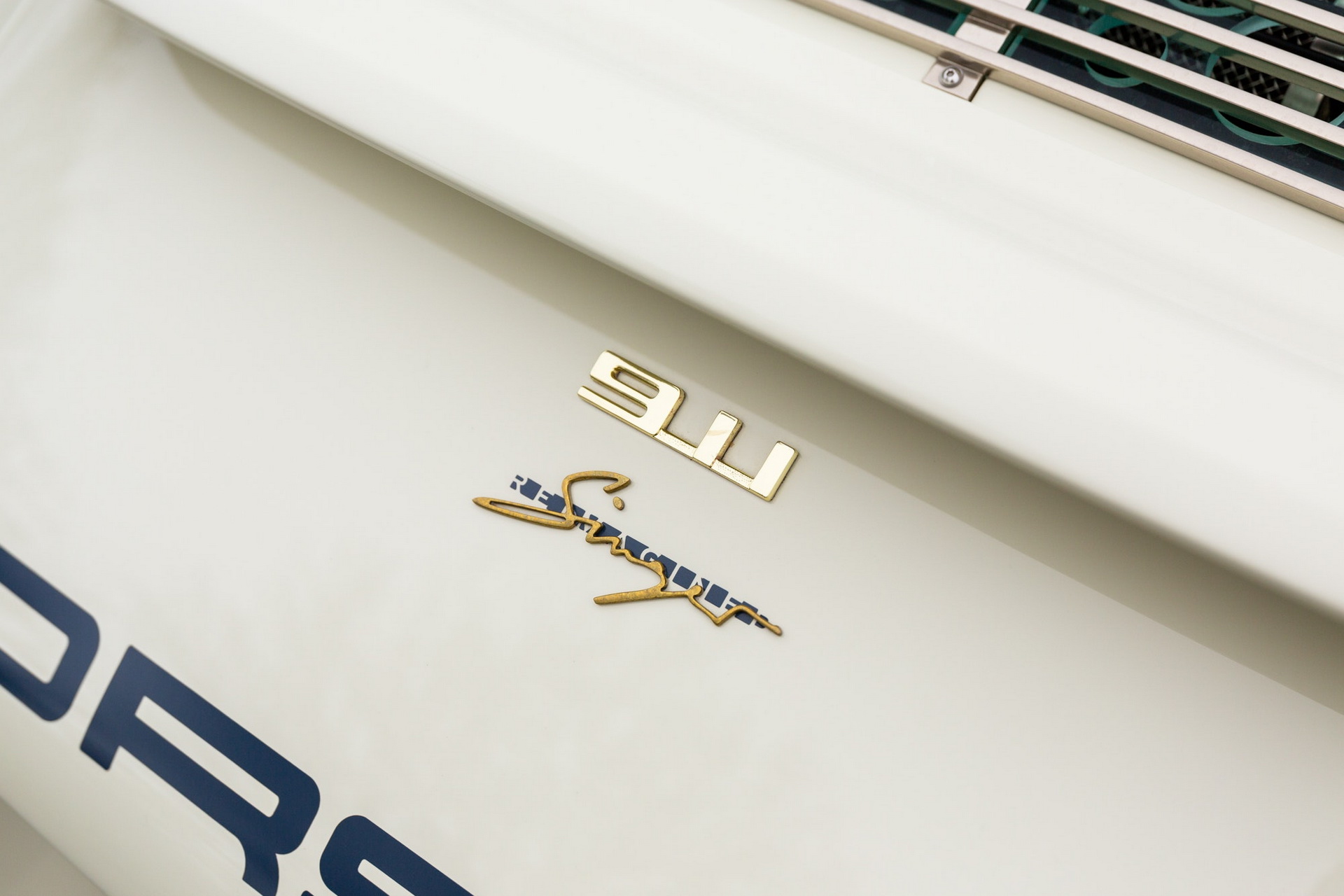 Painfully Beautiful Porsche 911 by Singer Is Looking For A New Home