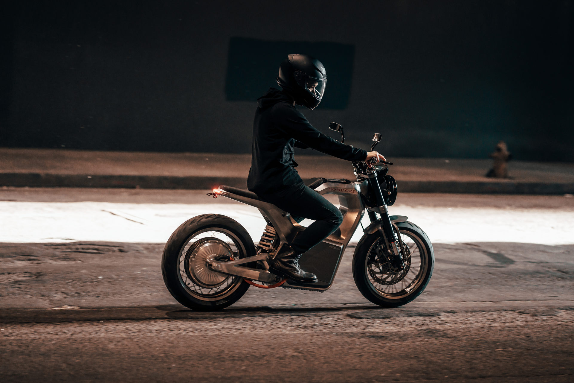 Sondors’ Electric Metacycle Has 20 HP, 80 Miles Of Range, And Costs Just $5,000