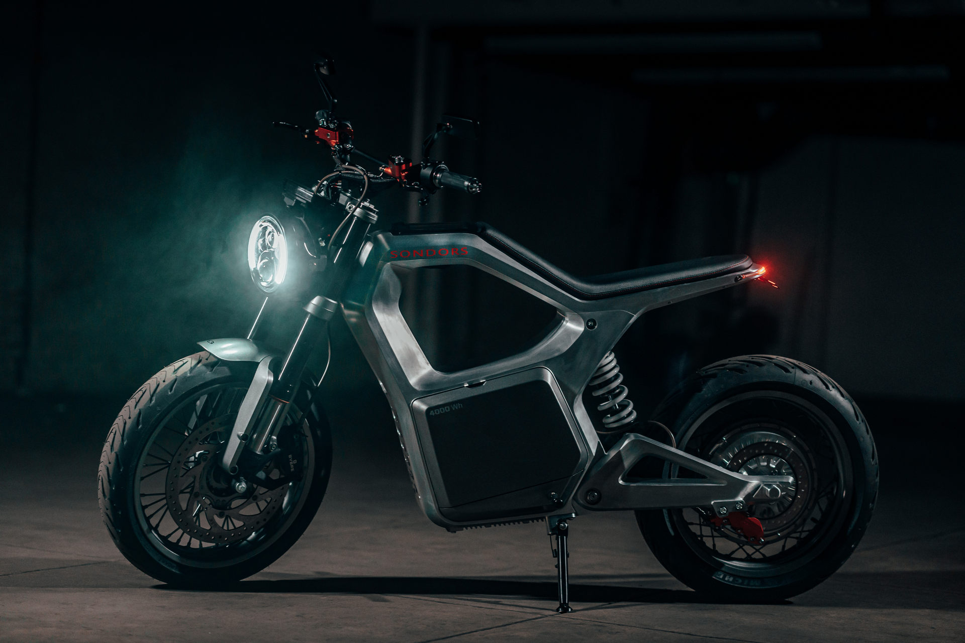 Sondors’ Electric Metacycle Has 20 HP, 80 Miles Of Range, And Costs Just $5,000