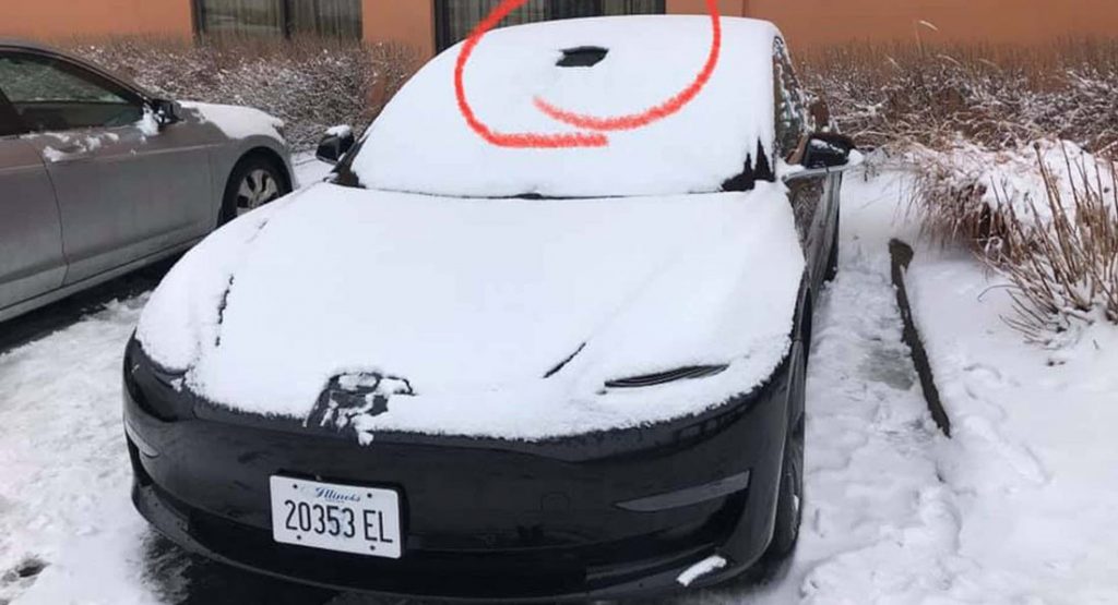  Tesla’s Sentry Mode Camera Will Melt Snow To Give It A Clear View