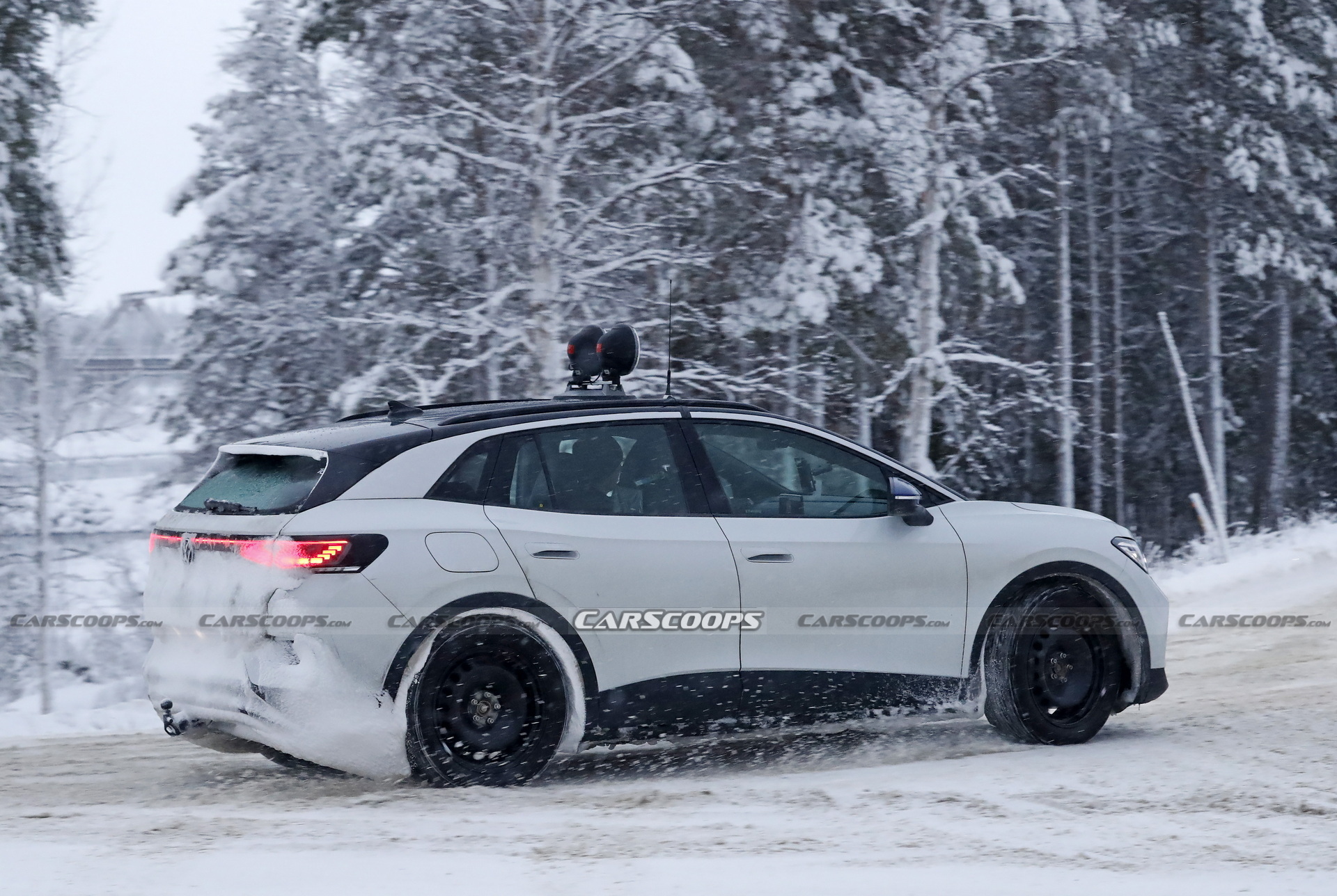 The New 2022 ID.4 GTX Is Volkswagen’s Performance Electric Crossover