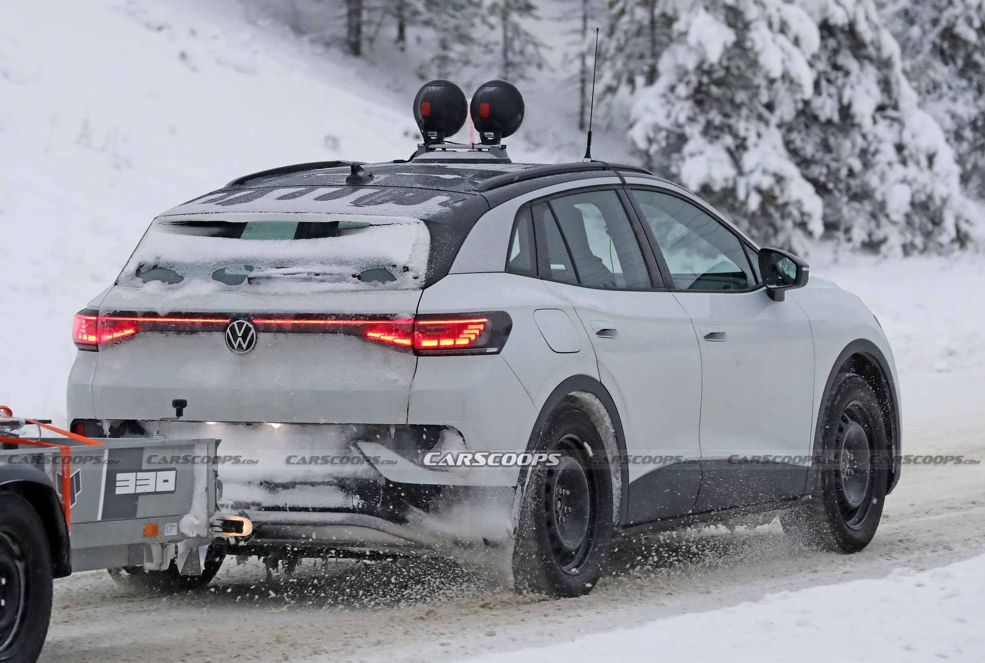 The New 2022 ID.4 GTX Is Volkswagen’s Performance Electric Crossover