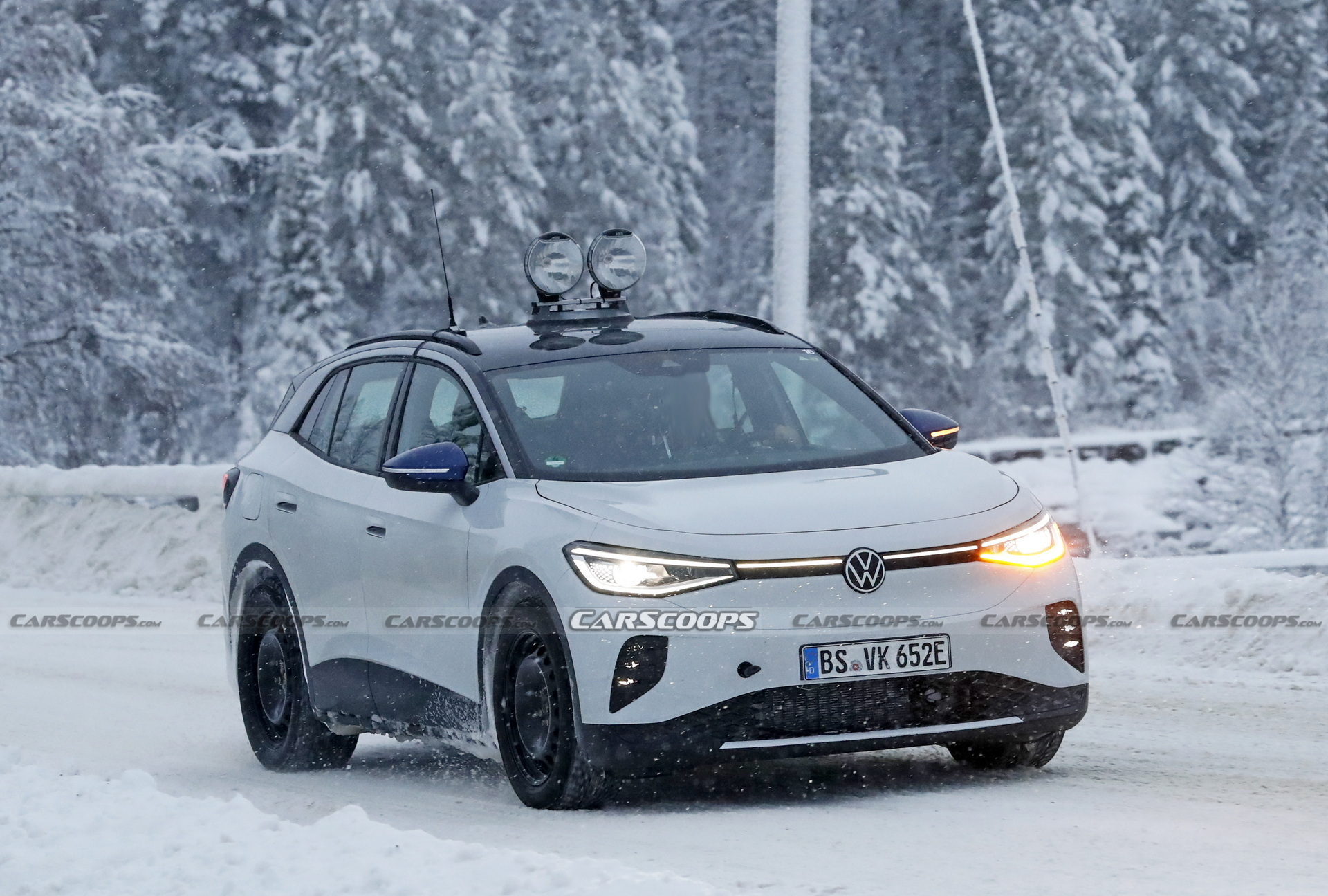 The New 2022 ID.4 GTX Is Volkswagen’s Performance Electric Crossover