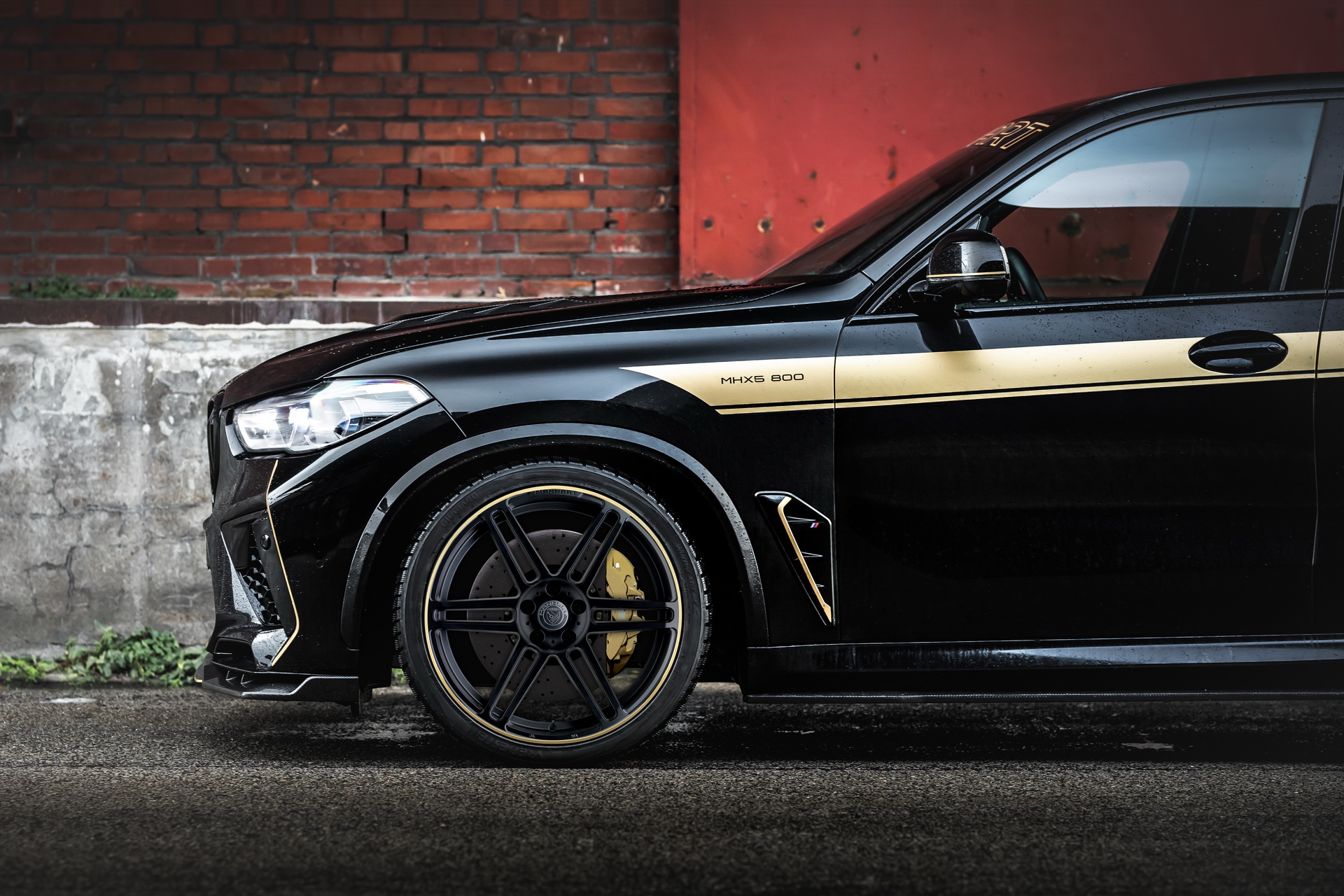 Manhart’s BMW X5 M Competition MHX5 800 Is Anything But Subtle