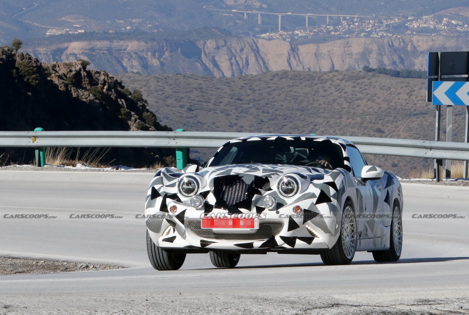 Hurtan Coupe Is A Retro Spanish Sports Car That’s Based On The Mazda MX-5 RF