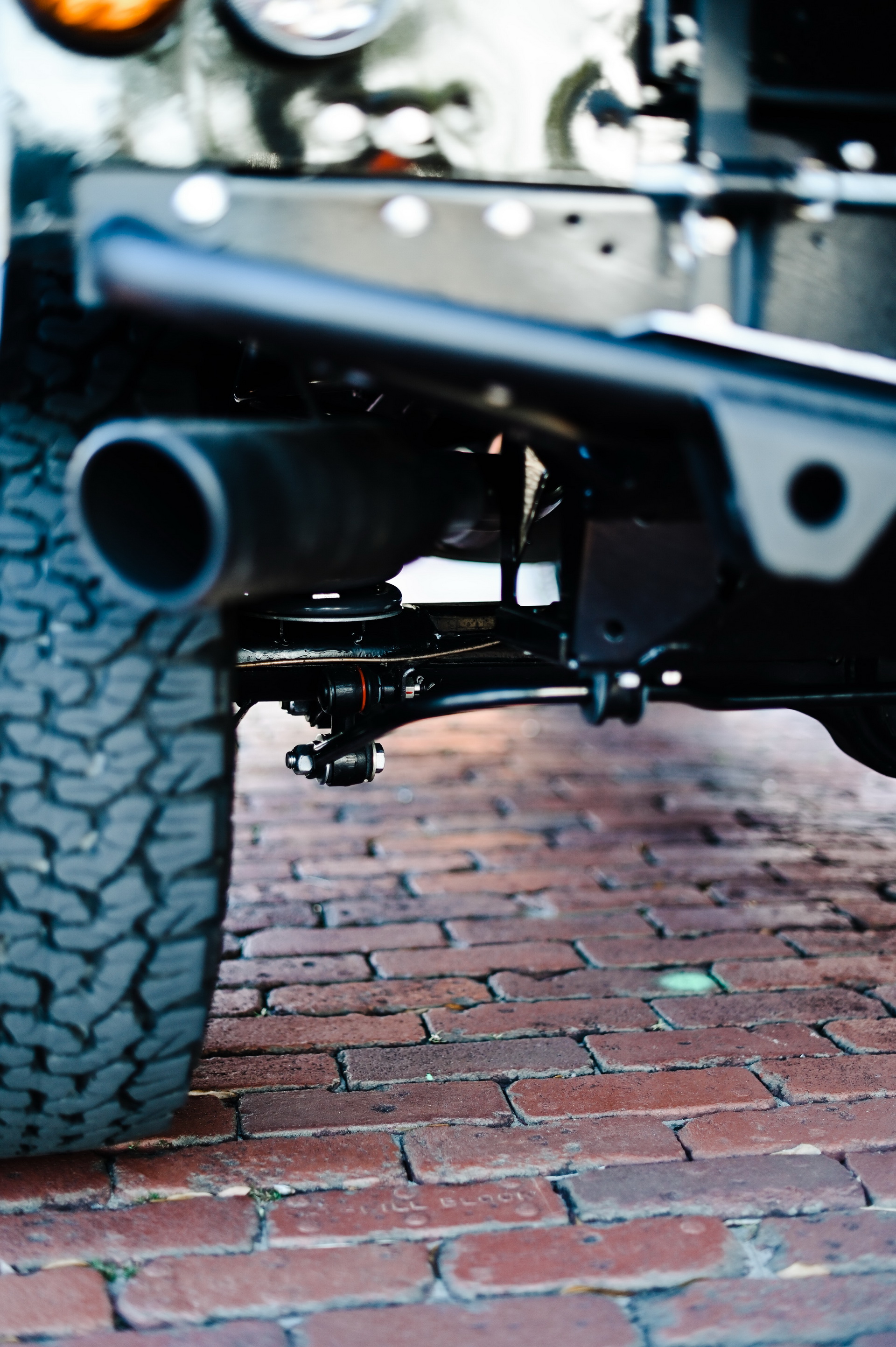 Osprey’s Land Rover Defender 90 Has Classic Looks, Modern Power