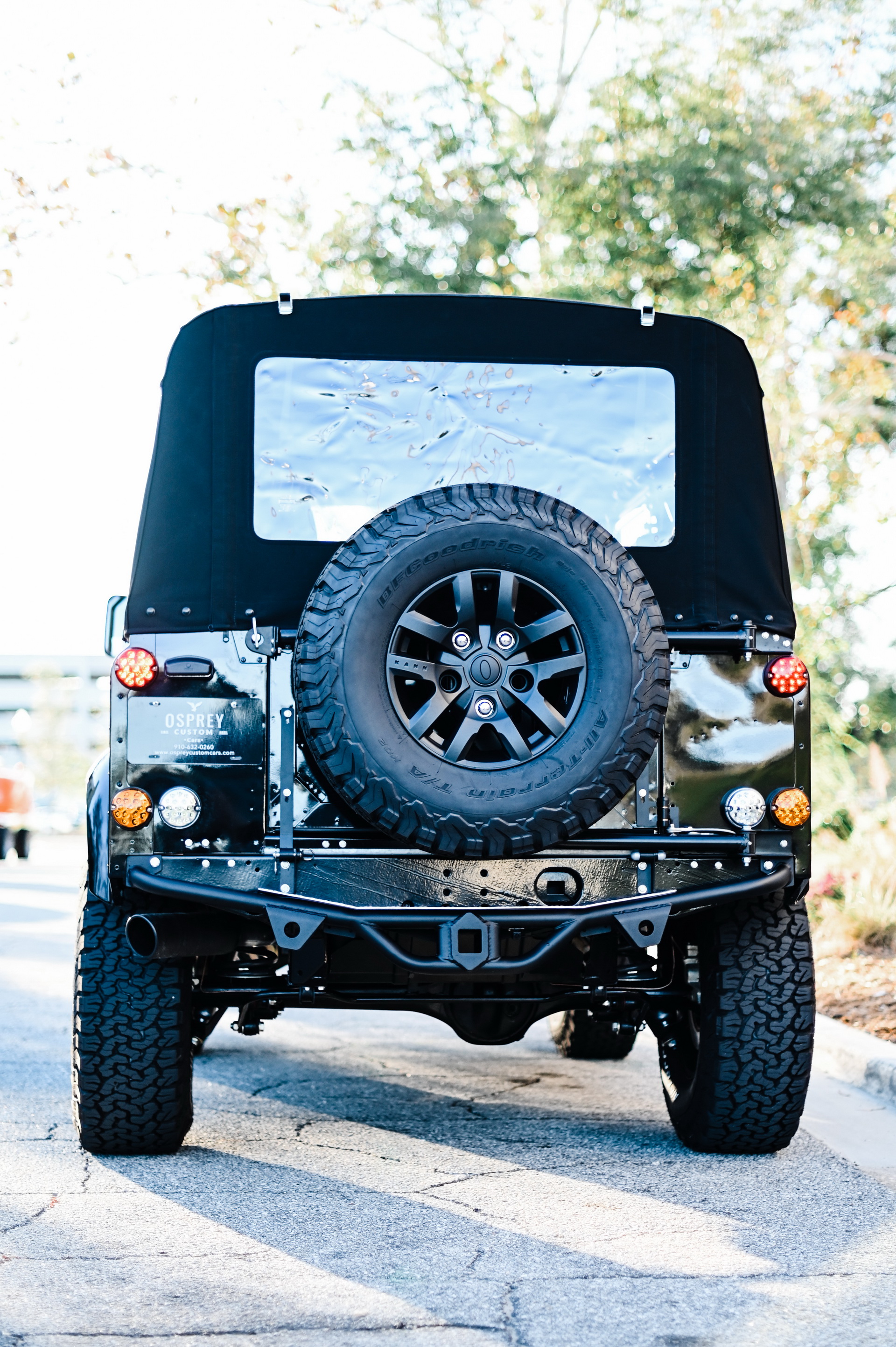 Osprey’s Land Rover Defender 90 Has Classic Looks, Modern Power