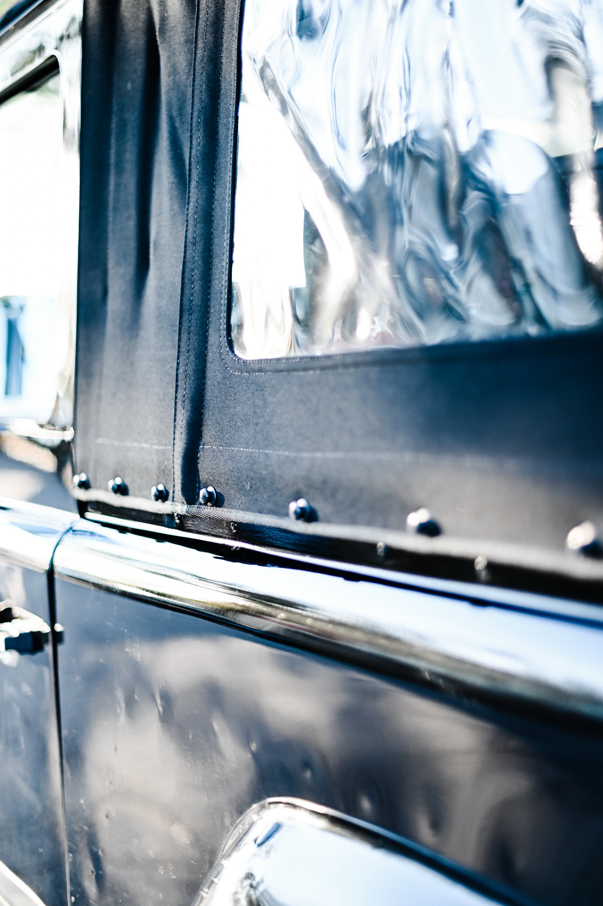 Osprey’s Land Rover Defender 90 Has Classic Looks, Modern Power