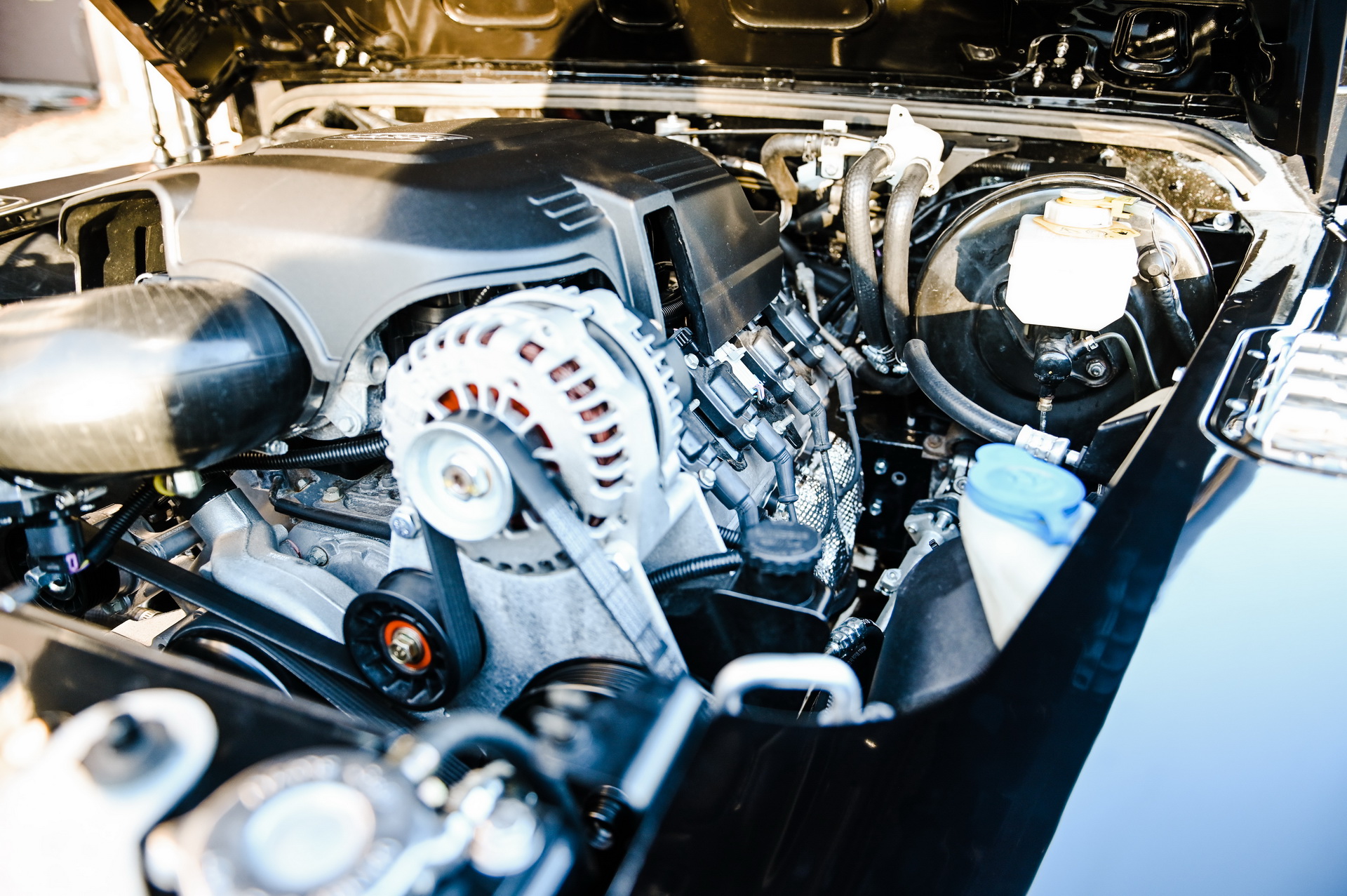 Osprey’s Land Rover Defender 90 Has Classic Looks, Modern Power