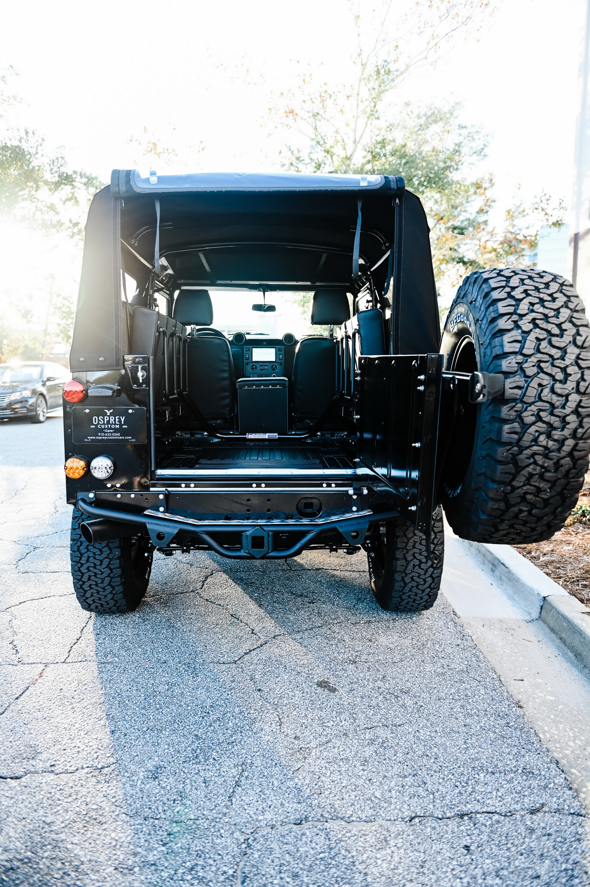 Osprey’s Land Rover Defender 90 Has Classic Looks, Modern Power