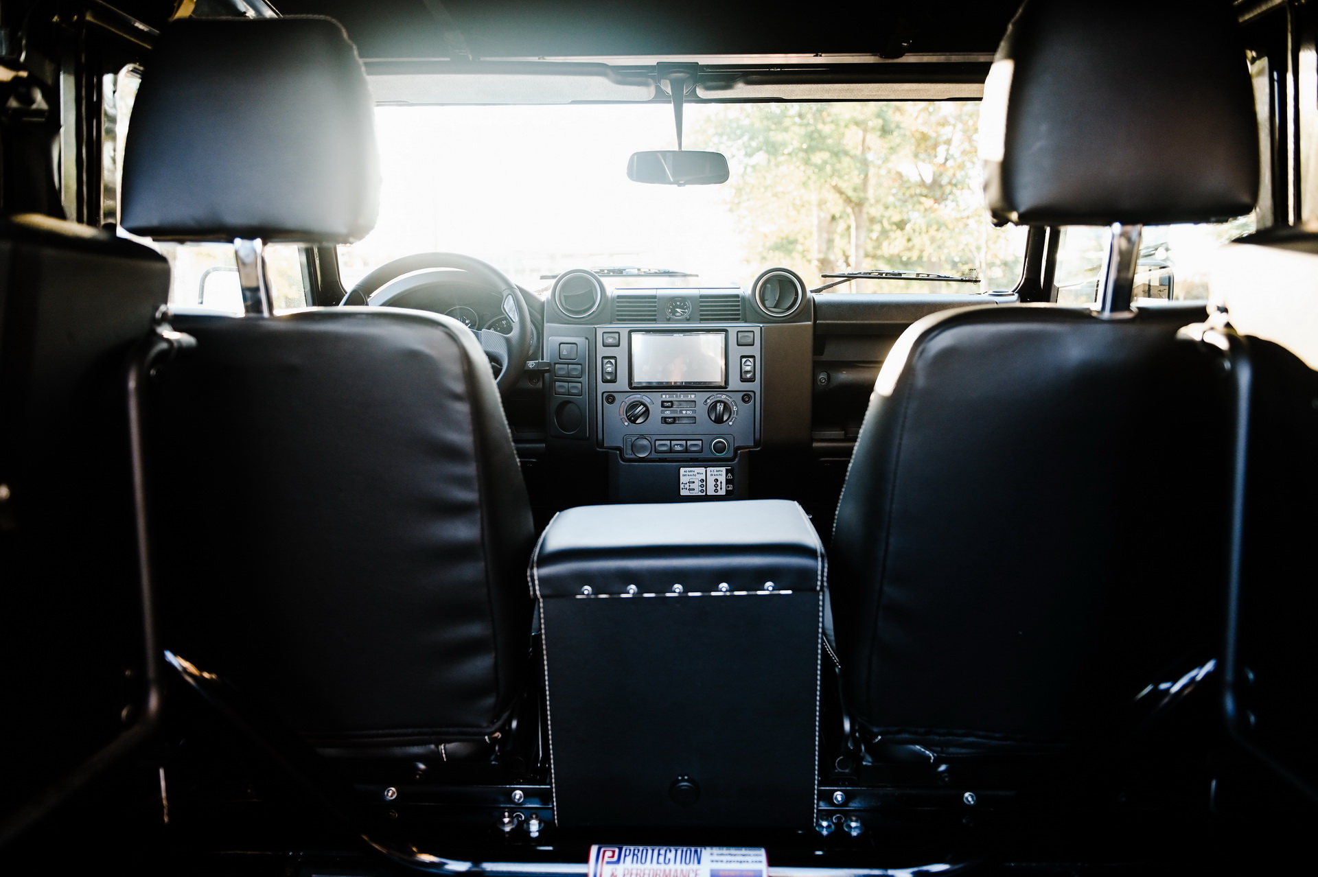 Osprey’s Land Rover Defender 90 Has Classic Looks, Modern Power