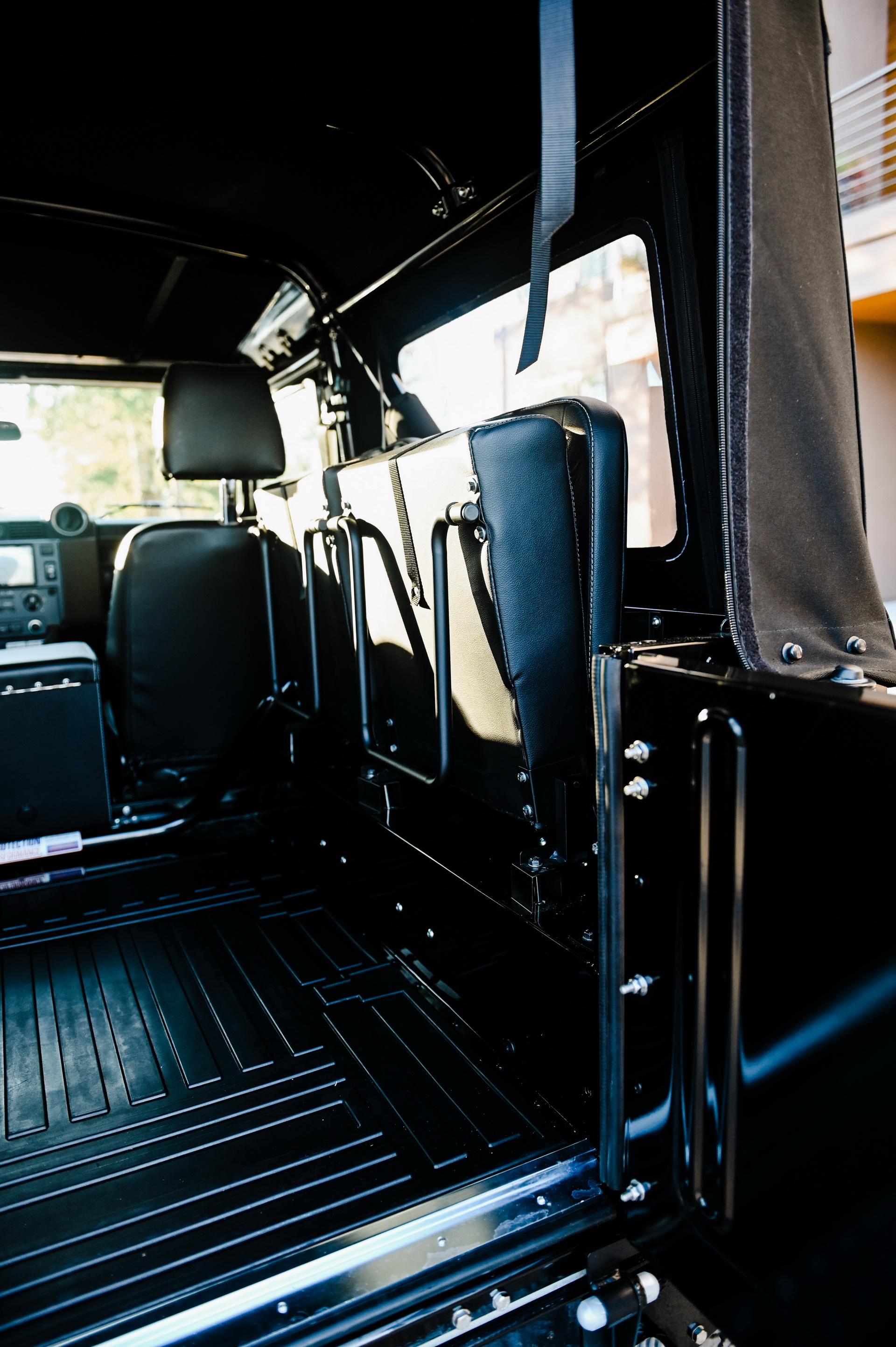 Osprey’s Land Rover Defender 90 Has Classic Looks, Modern Power